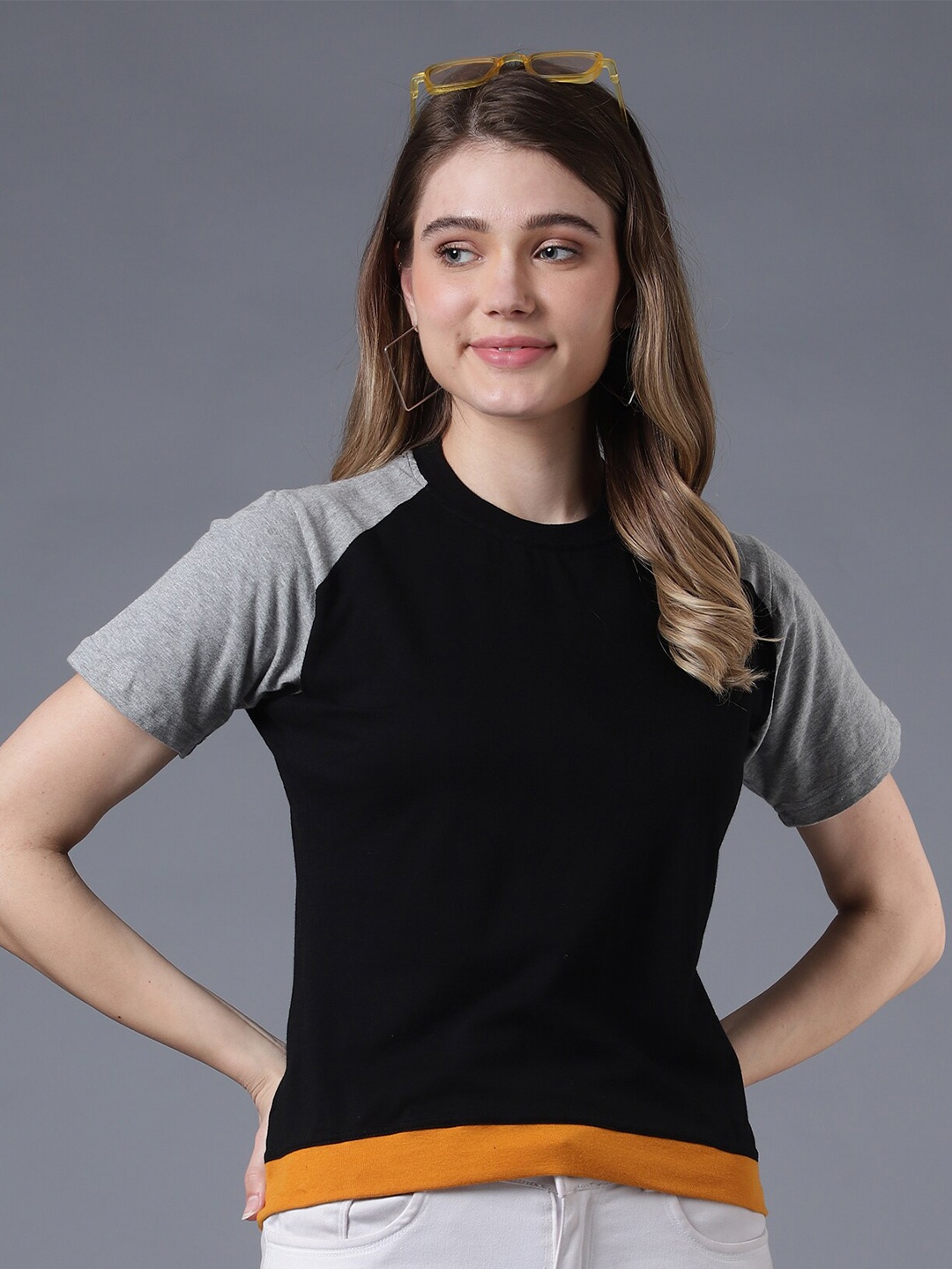 

THE EG STORE Women Black & xiketic T-shirt