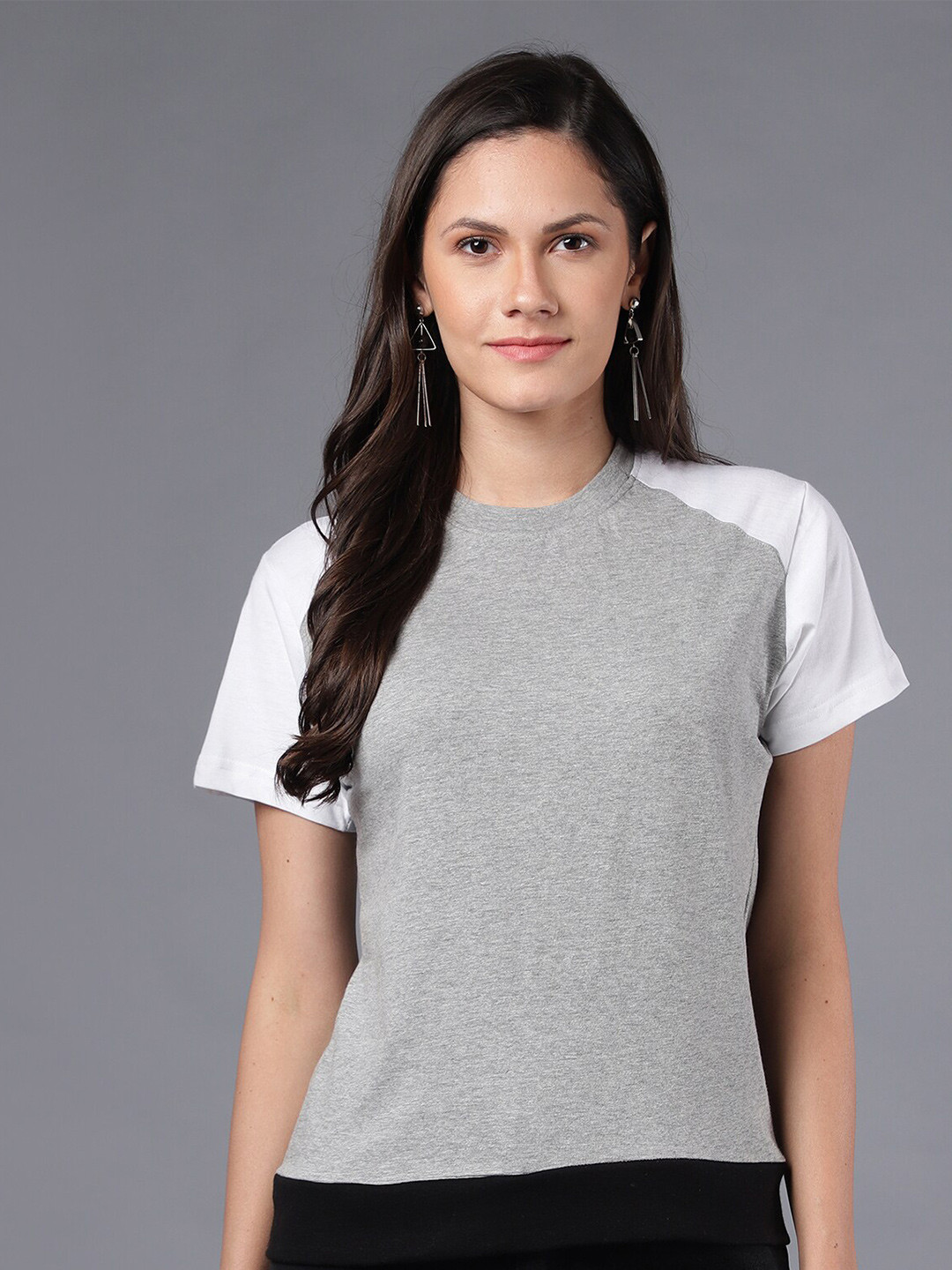 

THE EG STORE Women Grey Melange V-Neck T-shirt