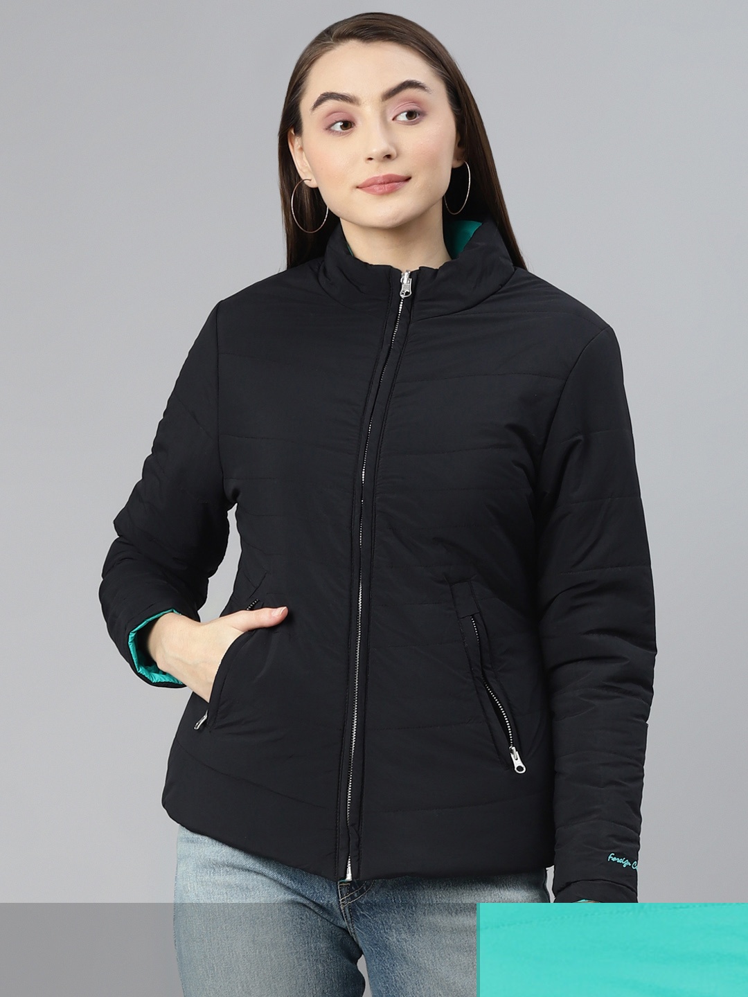 

Foreign Culture By Fort Collins Women Black & Sea Green Reversible Padded Jacket
