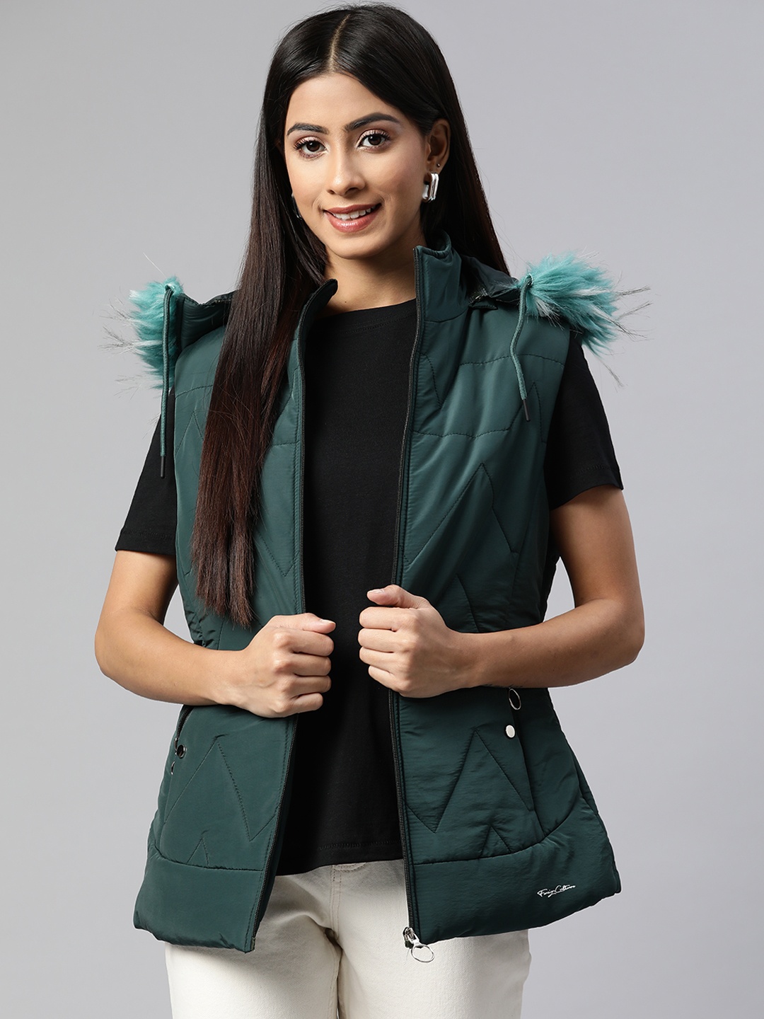 

Foreign Culture By Fort Collins Women Green Padded Jacket with Detachable Hood