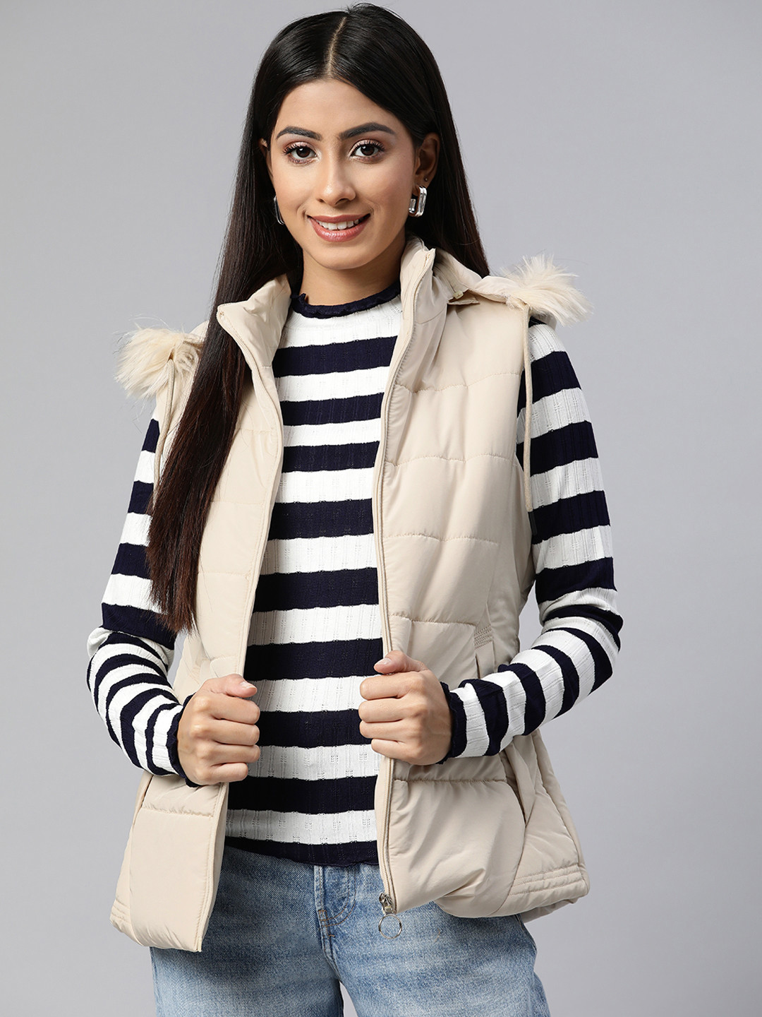 

Foreign Culture By Fort Collins Women Off White Padded Jacket with Detachable Hood