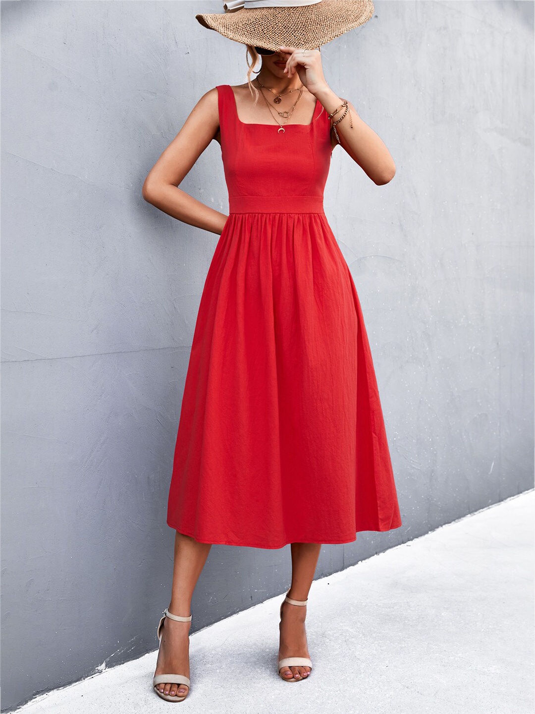 

BoStreet Red & vivid crimson Midi Dress