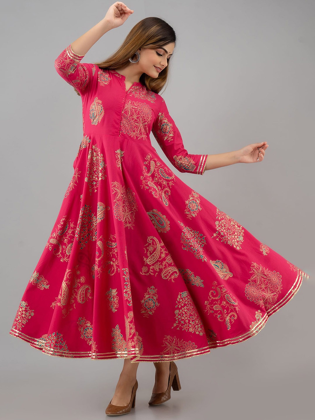 

KIMAYRA Women Pink Ethnic Motifs Printed Anarkali Kurta