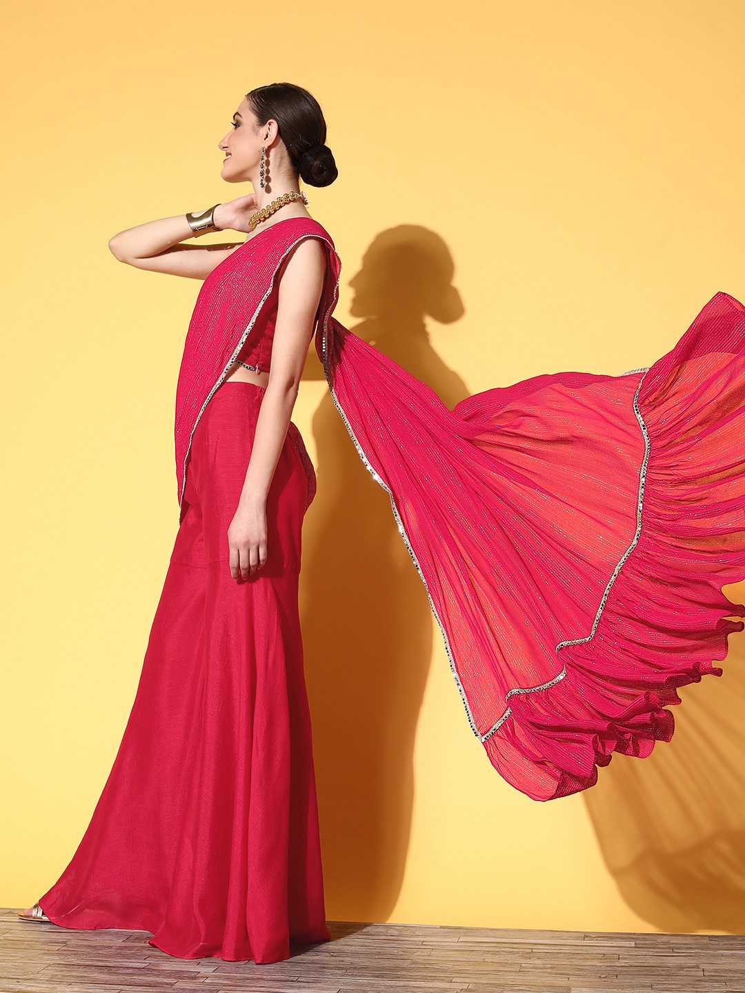 

Inddus Solid Saree with Embellished border, Red