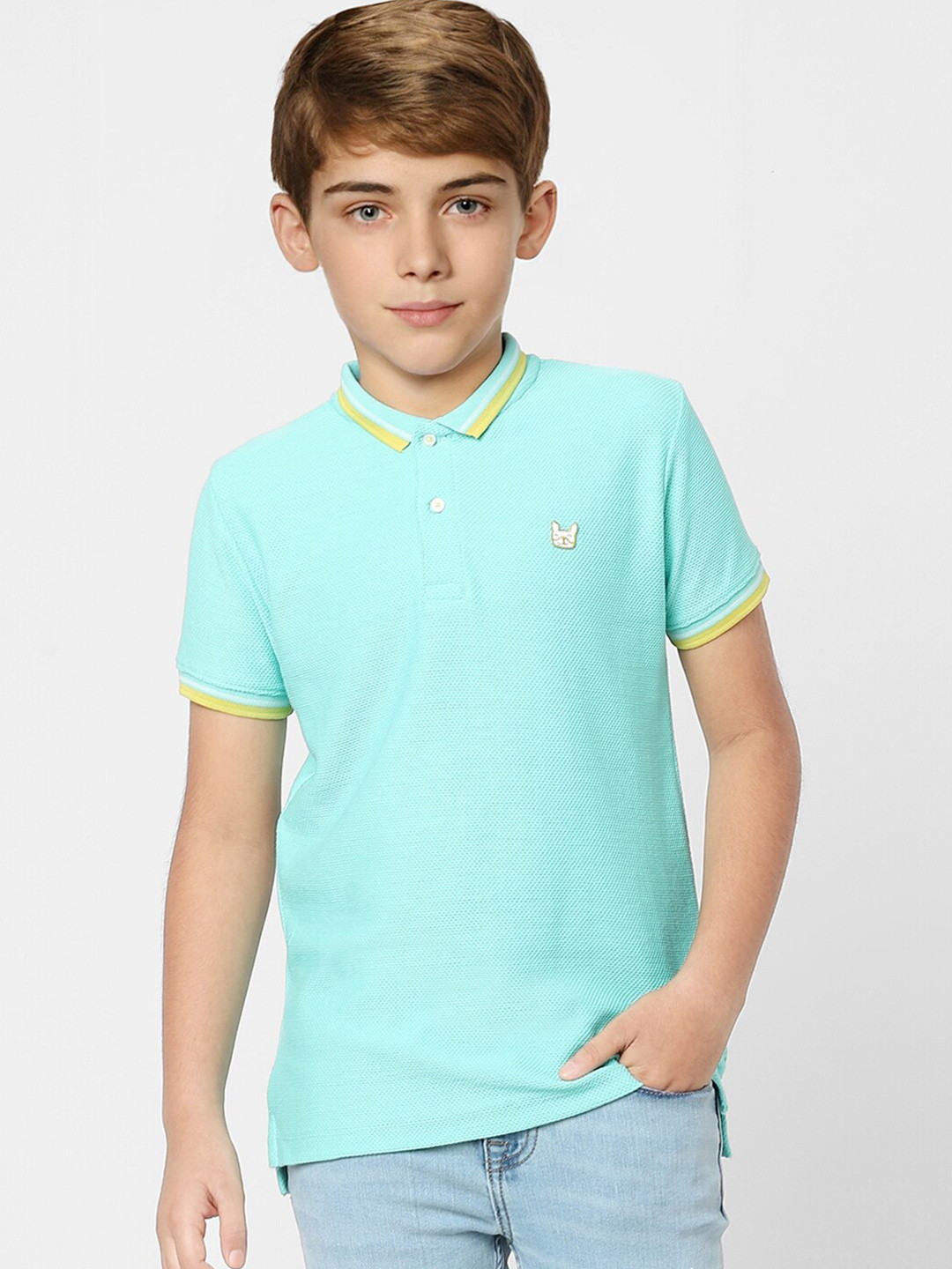 

Jack & Jones Boys Green & waterspout V-Neck T-shirt