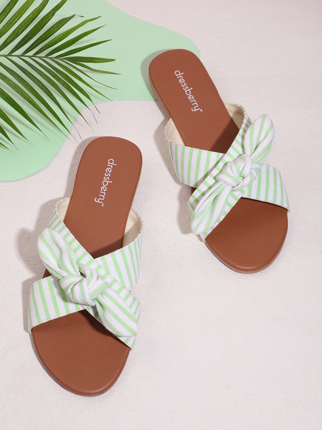 

DressBerry Women Striped Criss-Cross Knot Detail Open Toe Flats, White