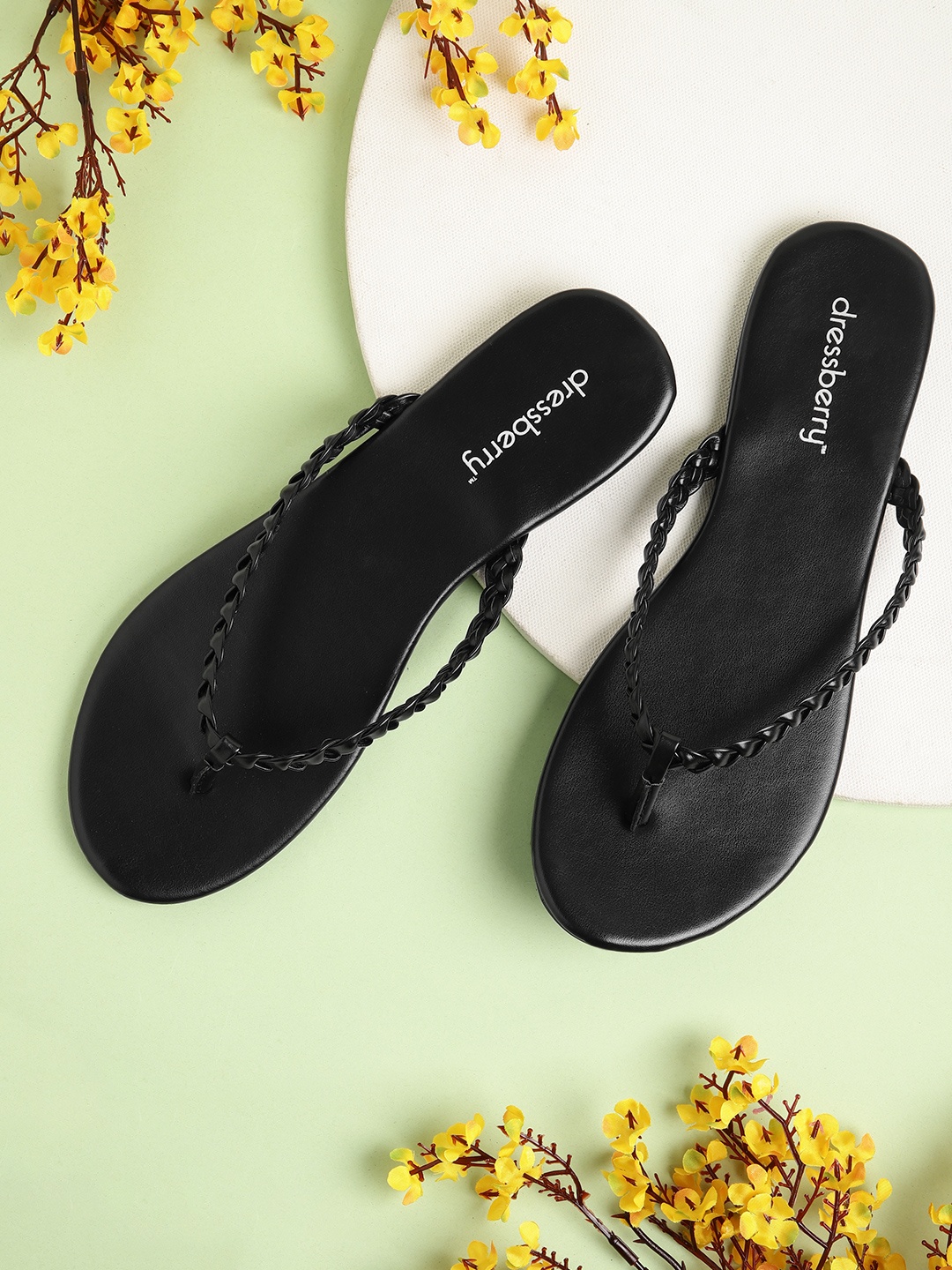 

DressBerry Women Braided Open Toe Flats, Black