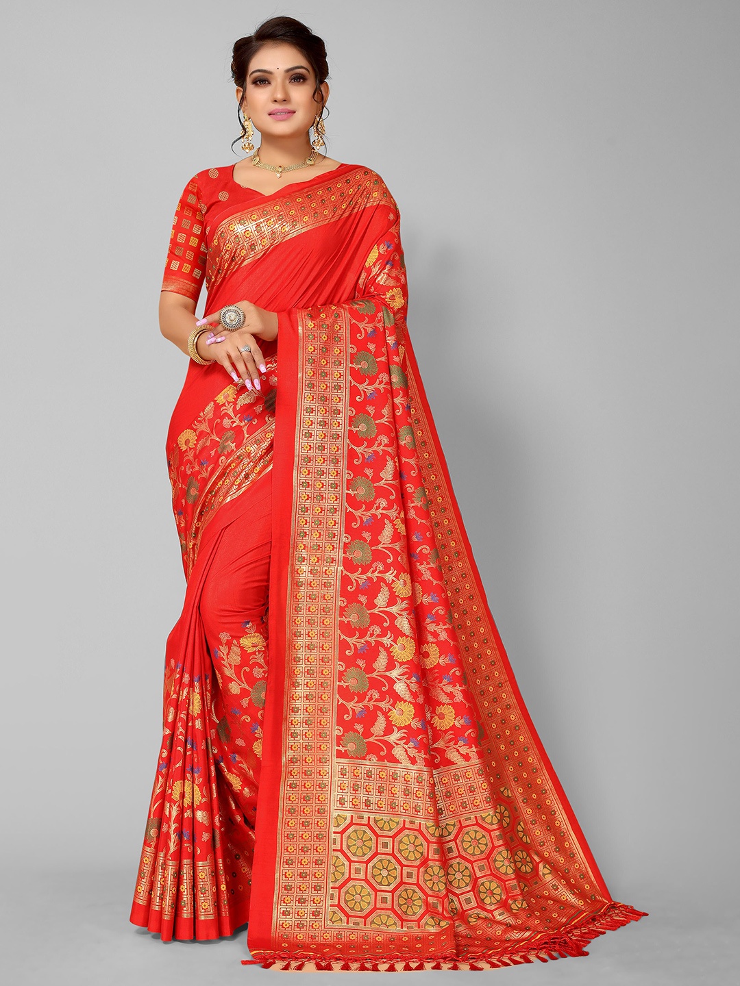 

KALINI Red & Green Woven Design Zari Silk Blend Kanjeevaram Saree