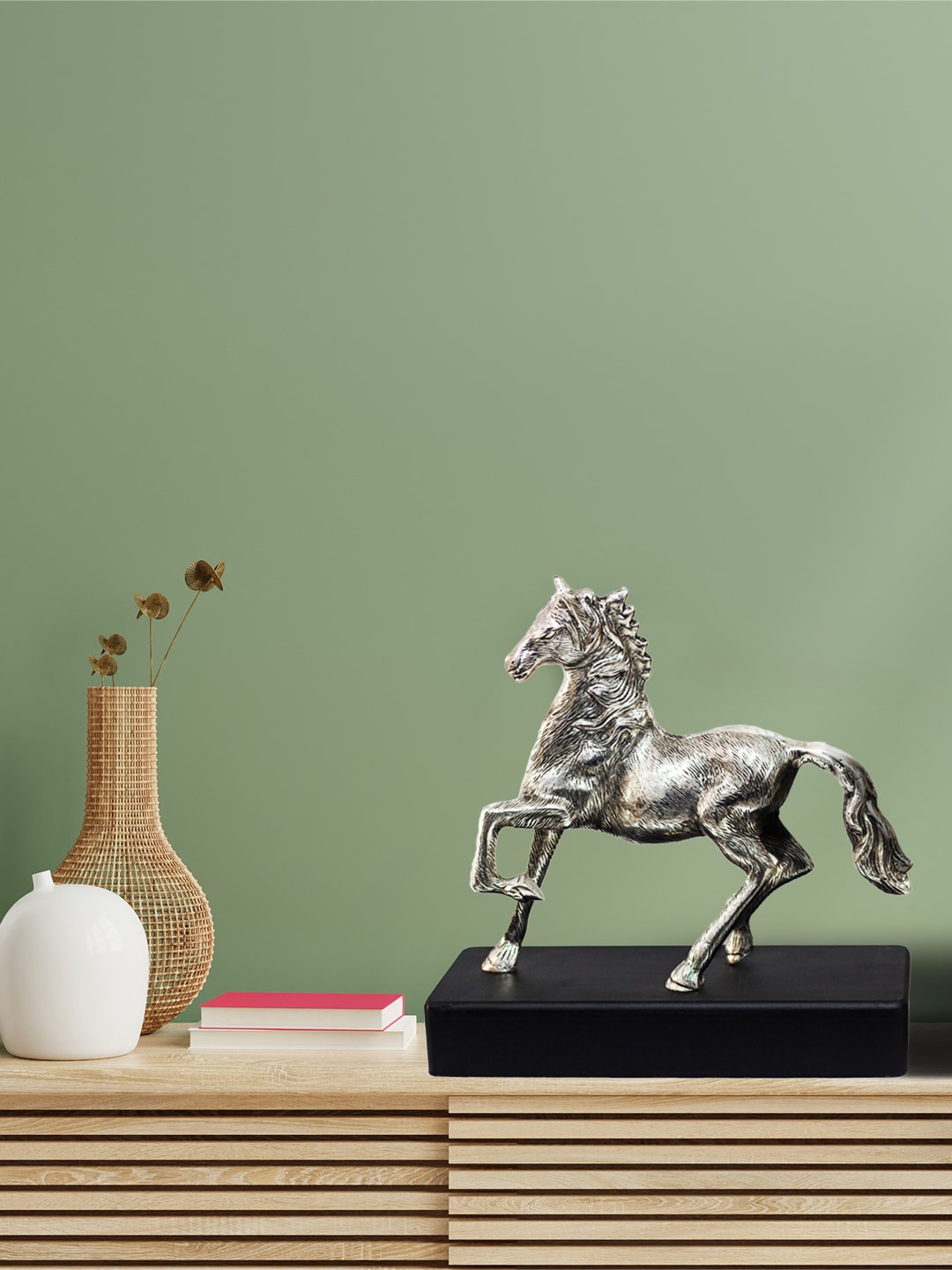 

WENS Set Of 2 Silver-Toned Handicrafted Horse Showpieces