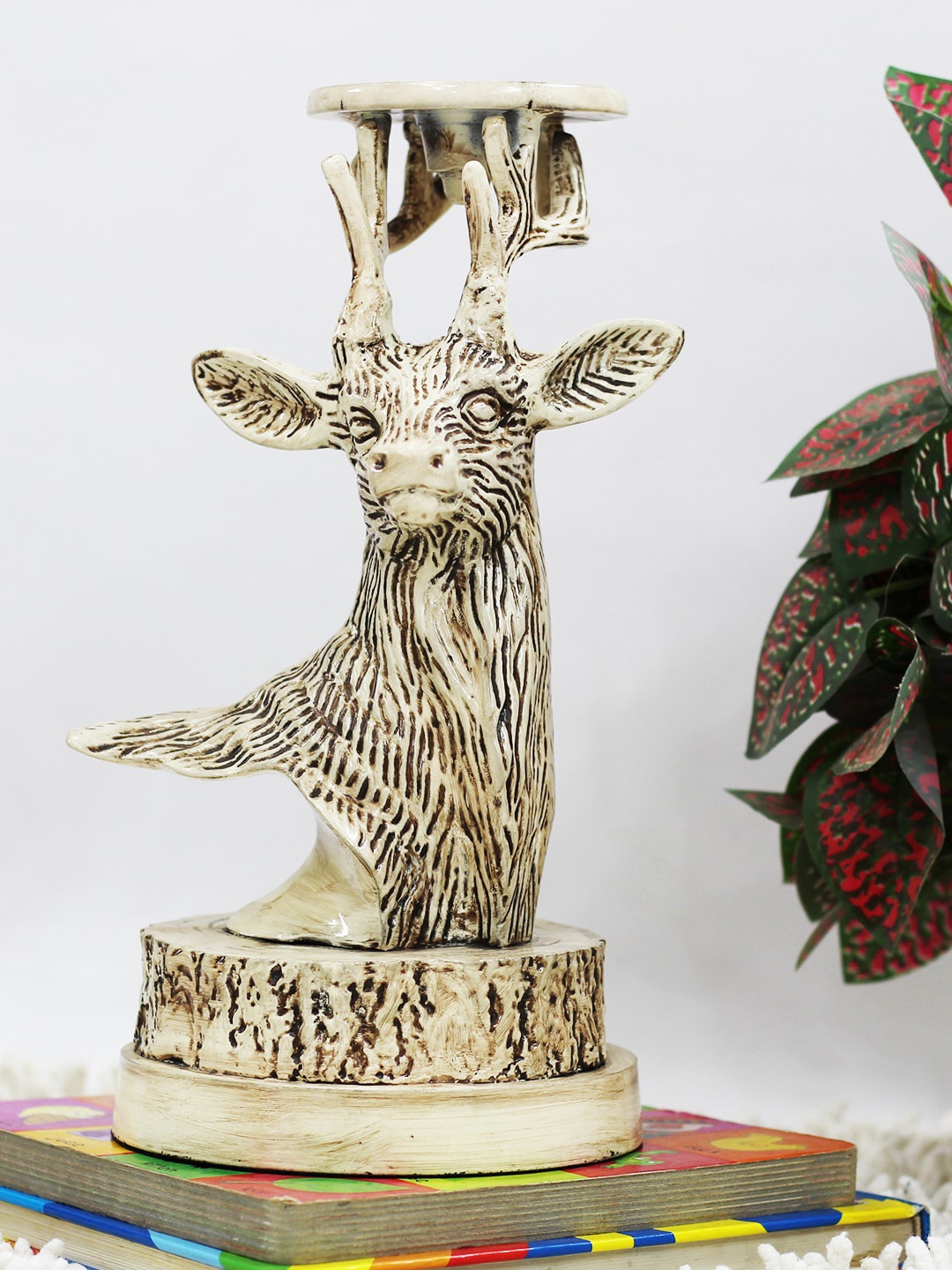 

WENS Off White Metal Reindeer Candle Holder