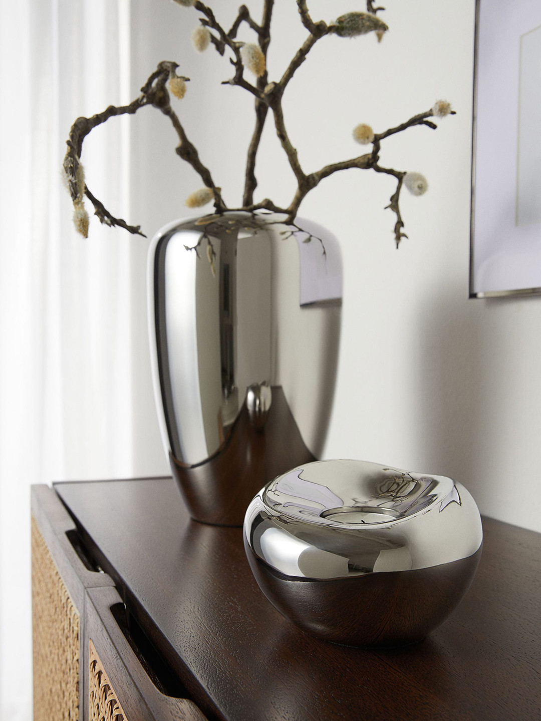 

H&M Silver-Toned Metal Tealight Holder