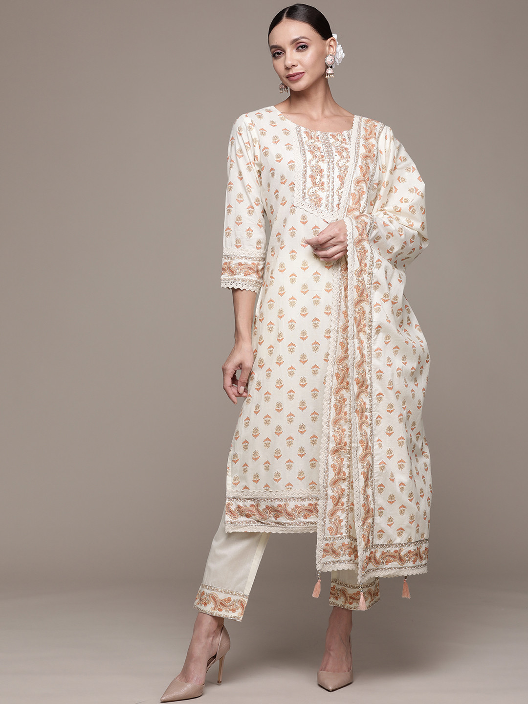 

Ishin Women Cream-Coloured Ethnic Motifs Printed Mirror Work Kurta with Trousers & Dupatta