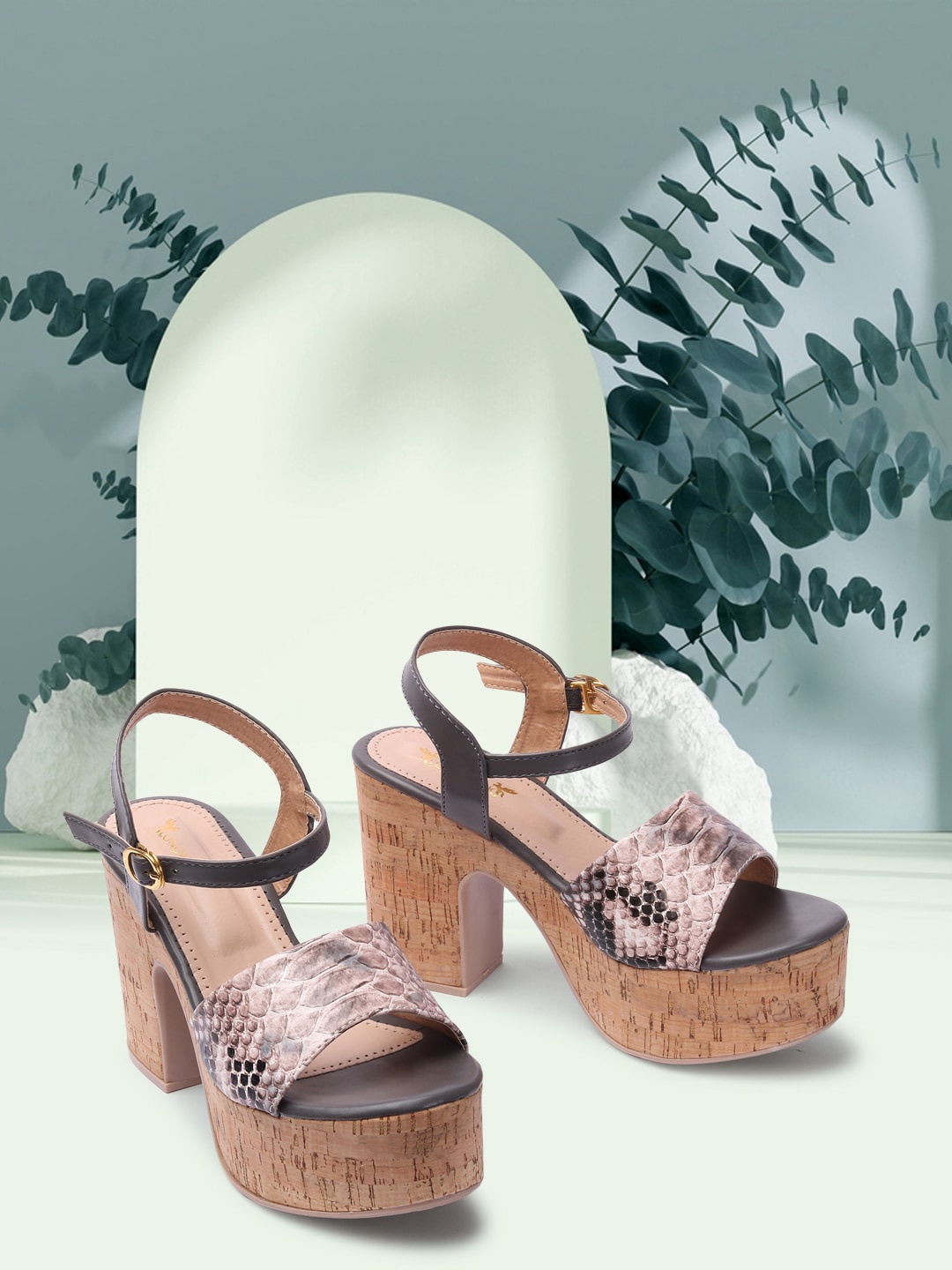 

Longwalk Brown Printed Block Sandals