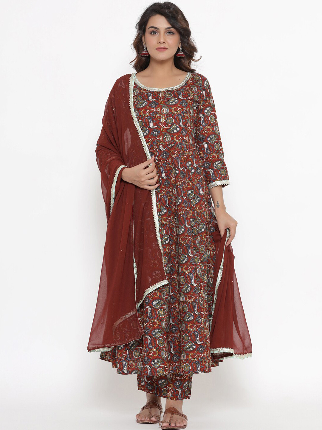 

CRAFIQA Women Maroon Floral Printed Empire Pure Cotton Kurti with Trousers