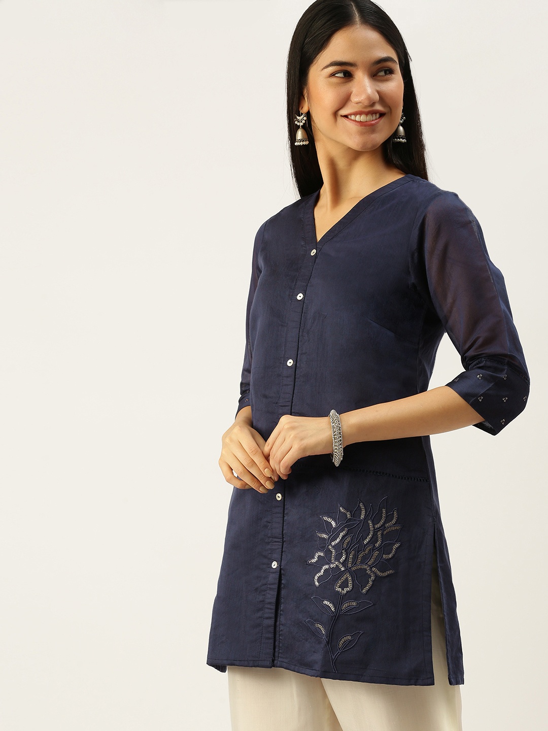

Vedic Women Navy Blue V Neck Sequin Detail Kurta