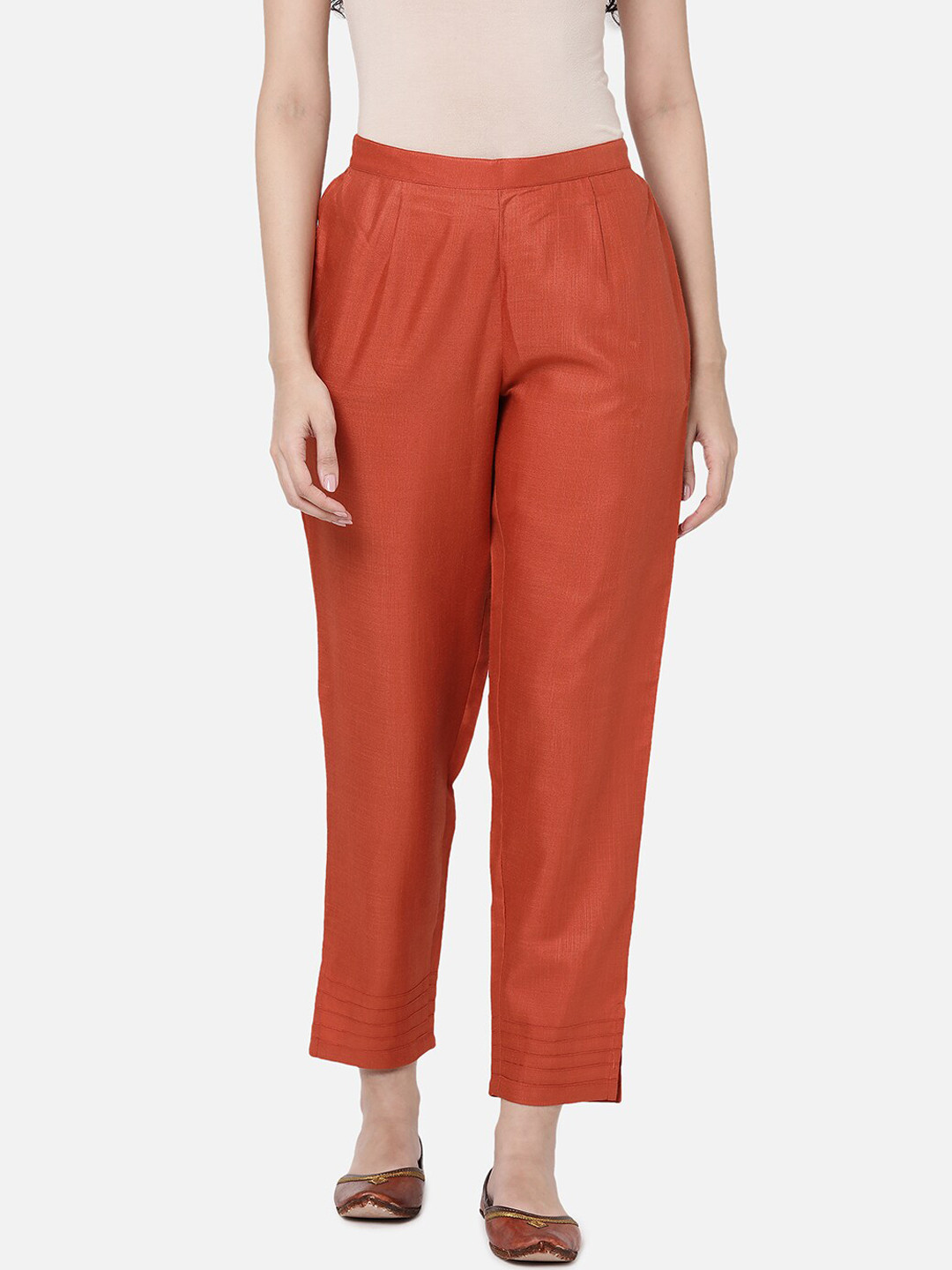 

R&B Women Brown Relaxed Trousers