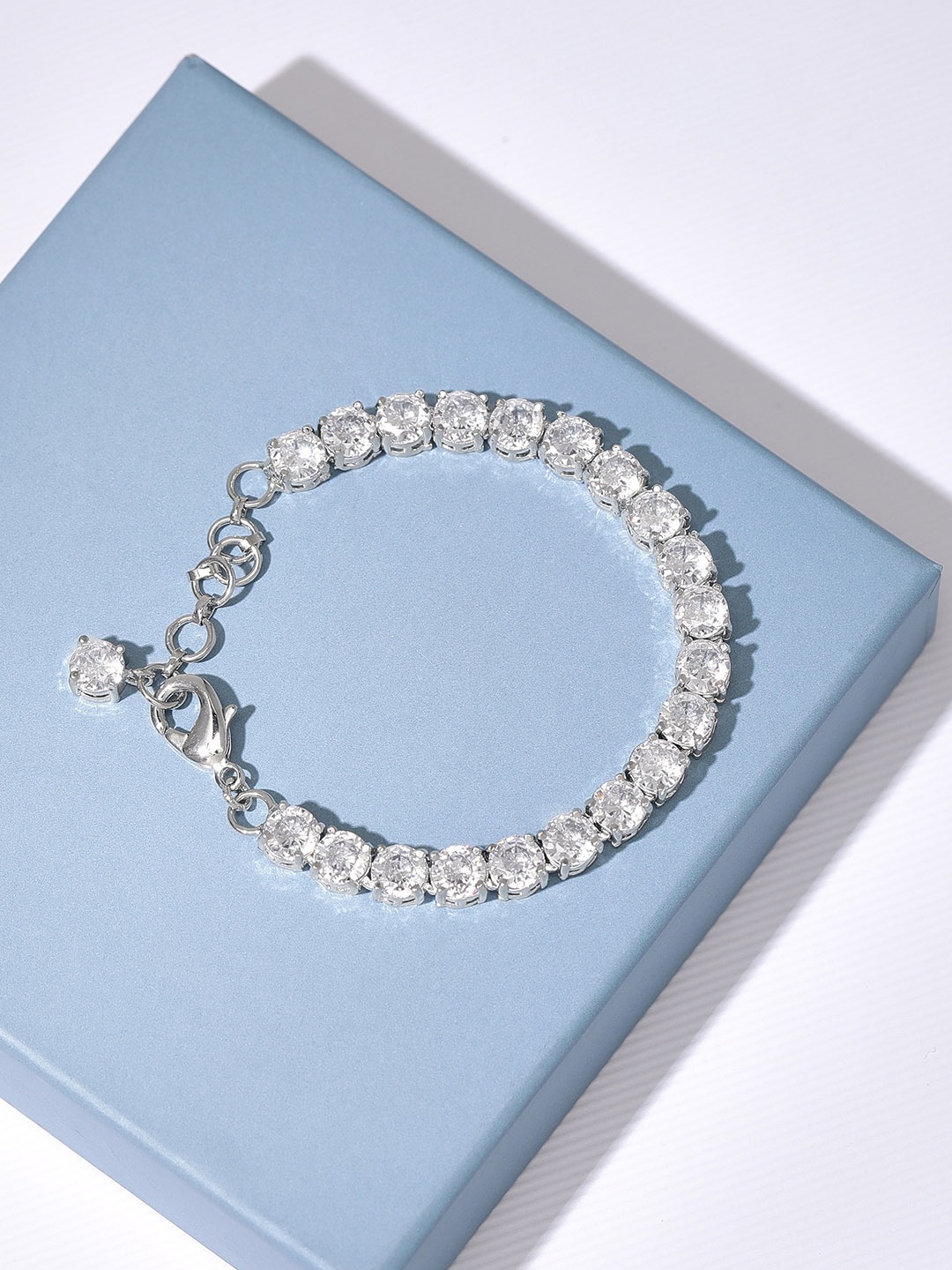 

Rubans Women Silver-Toned & White American Diamond Silver-Plated Link Bracelet