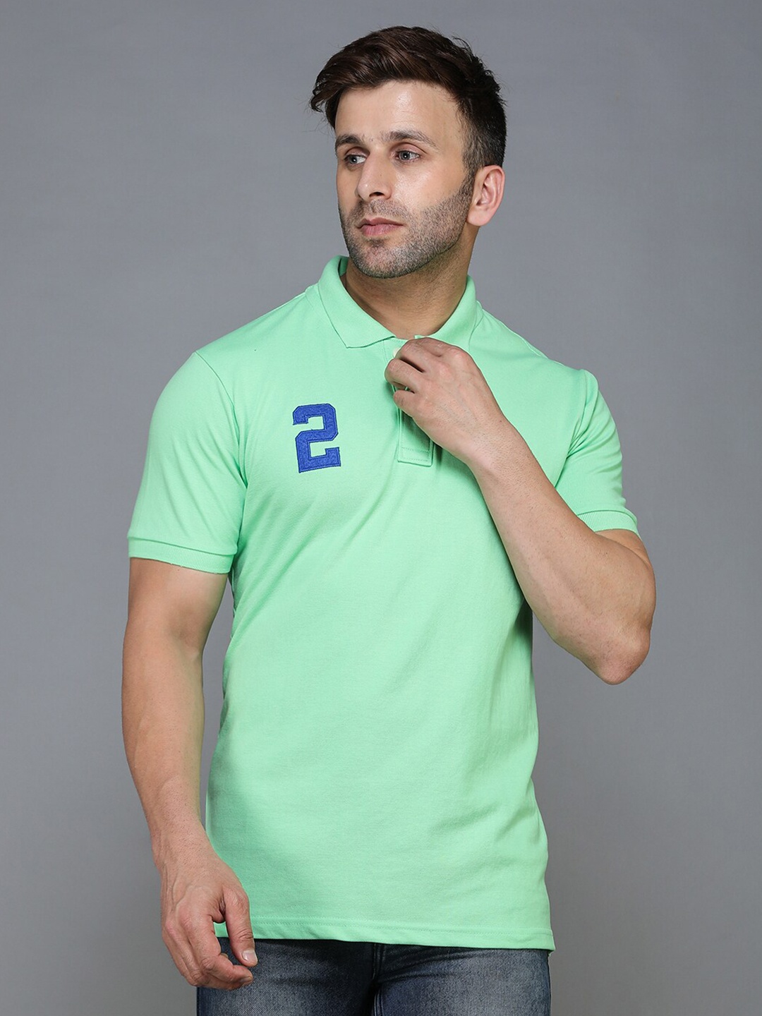 

TQS Men Sea Green & sea foam green Polo Collar Applique T-shirt