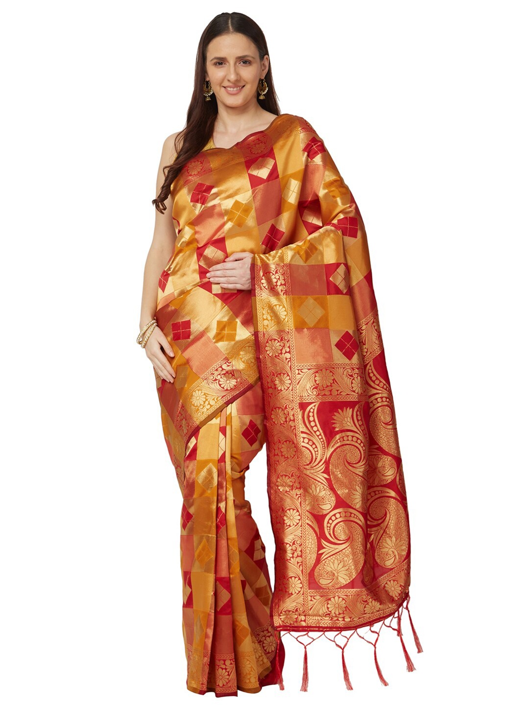 

Varkala Silk Sarees Red & Gold-Toned Checked Zari Art Silk Kanjeevaram Saree