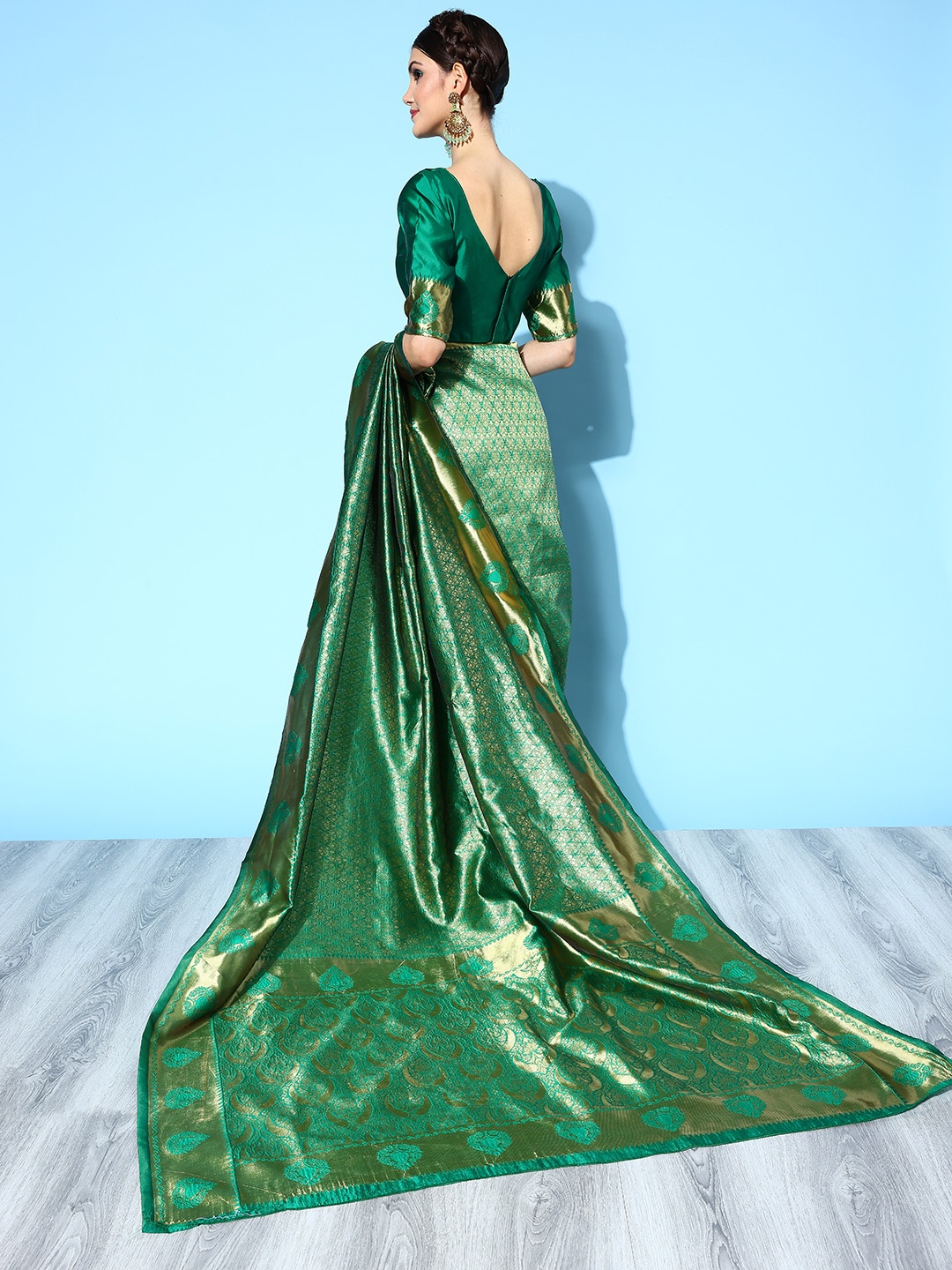 

Saree mall Ethnic Motifs Saree with Woven Design Border, Green