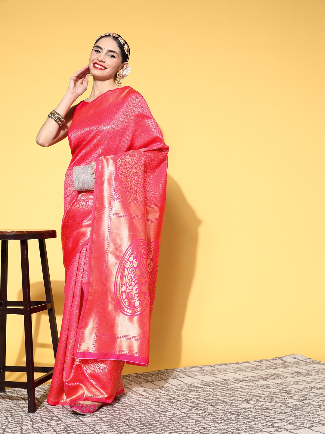 

Saree mall Ethnic Motifs Saree with Woven Design Border, Pink