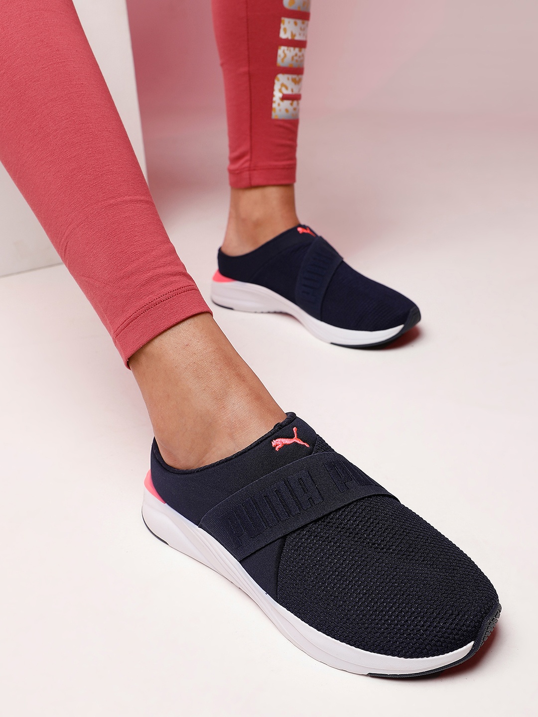 

Puma Women Navy Blue Solid Softride Ruby Mule Running Shoes