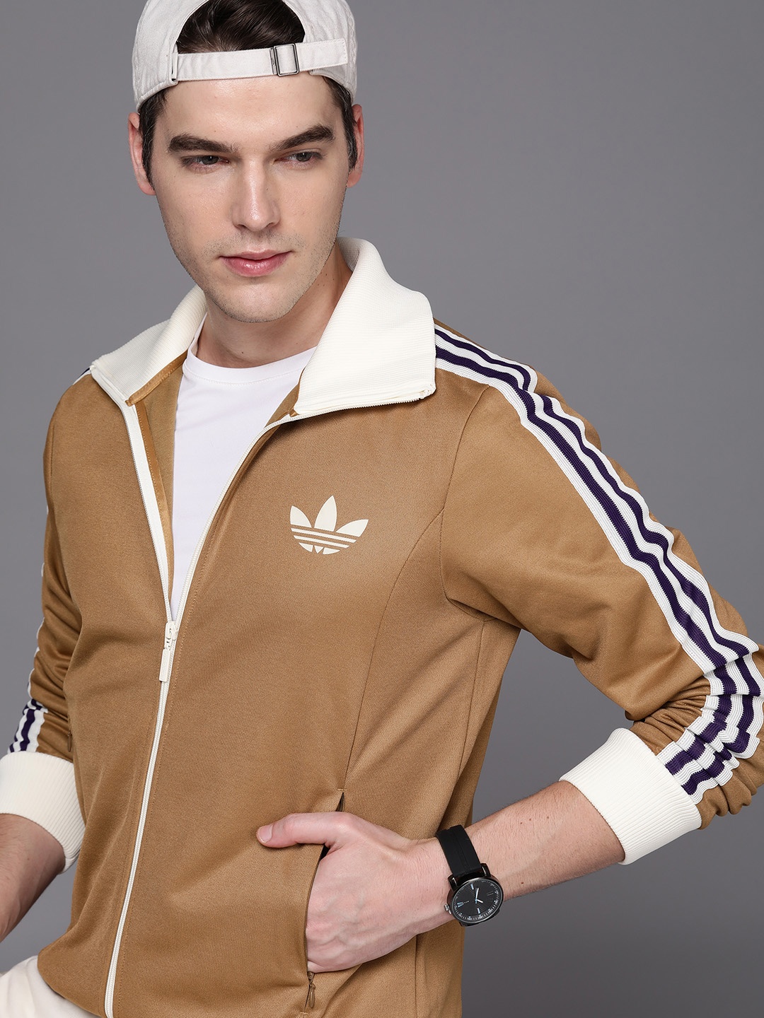 

ADIDAS Originals Men Poly TT Sporty Jacket, Brown