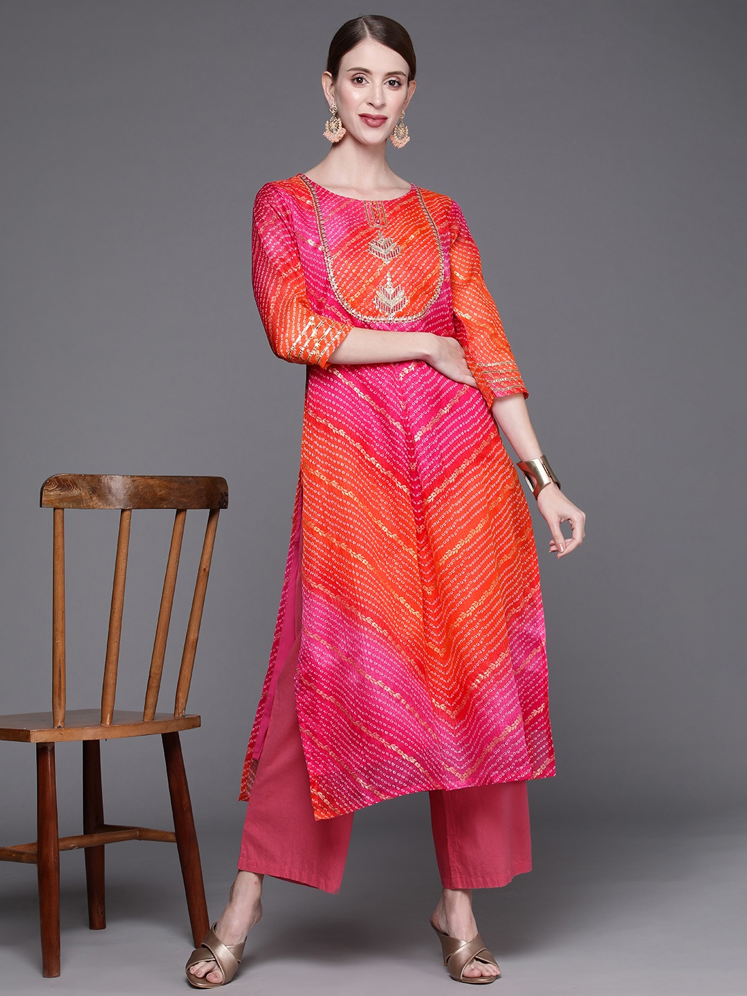 

Varanga Women Pink & Orange Leheriya Embroidered Kurta