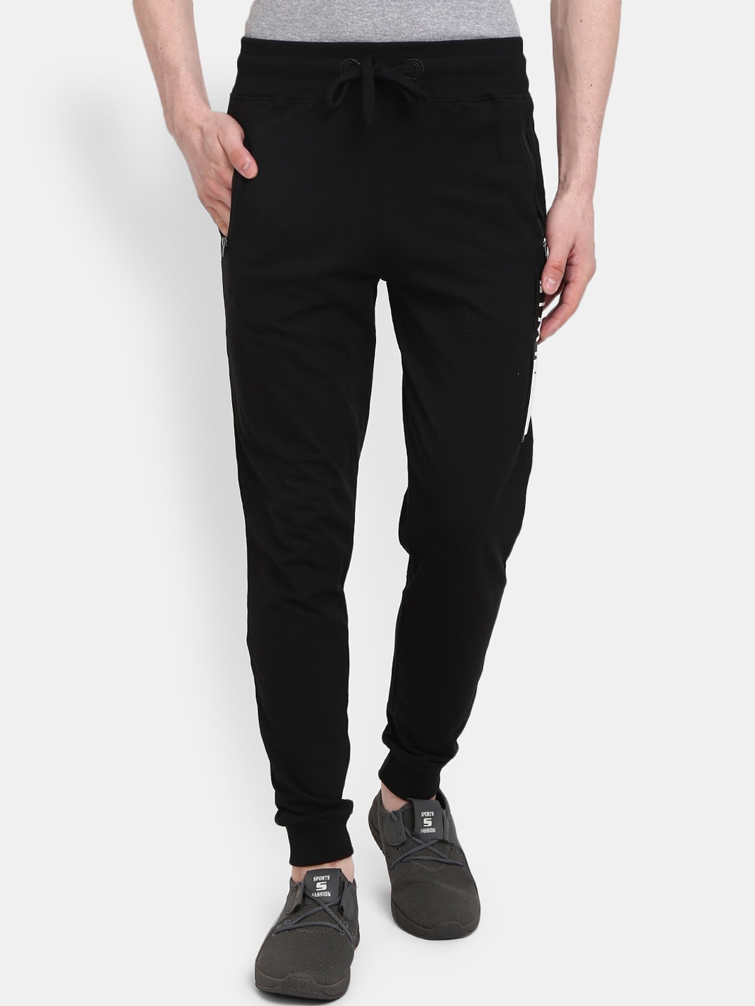

V-Mart Men Black Solid Cotton Joggers