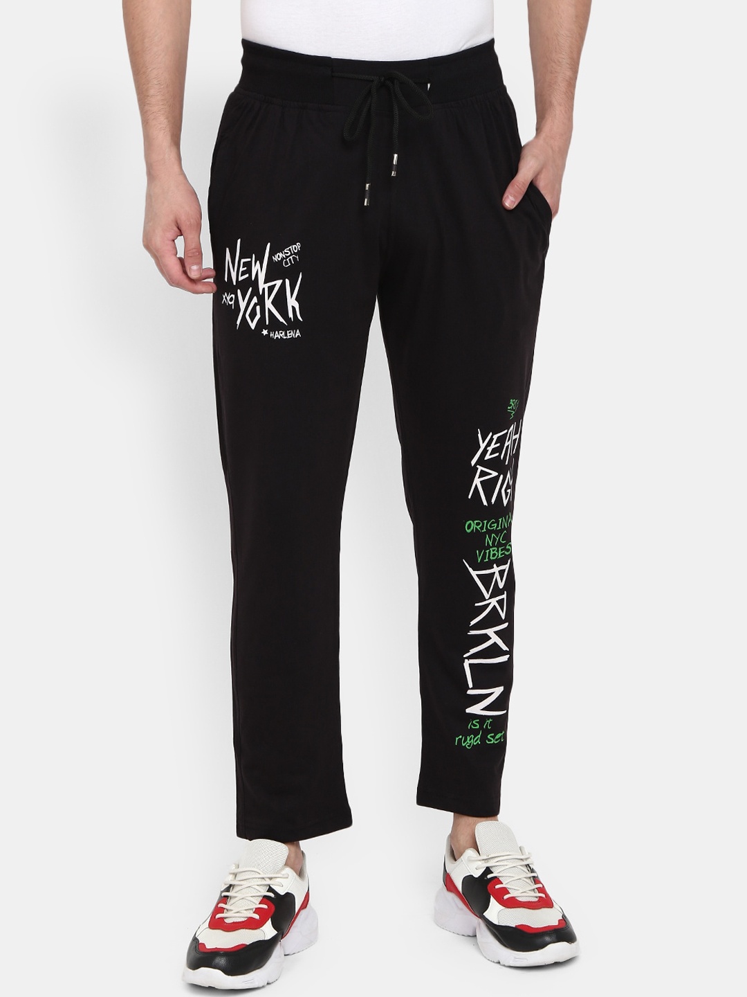 

V-Mart Men Black Solid Track Pants