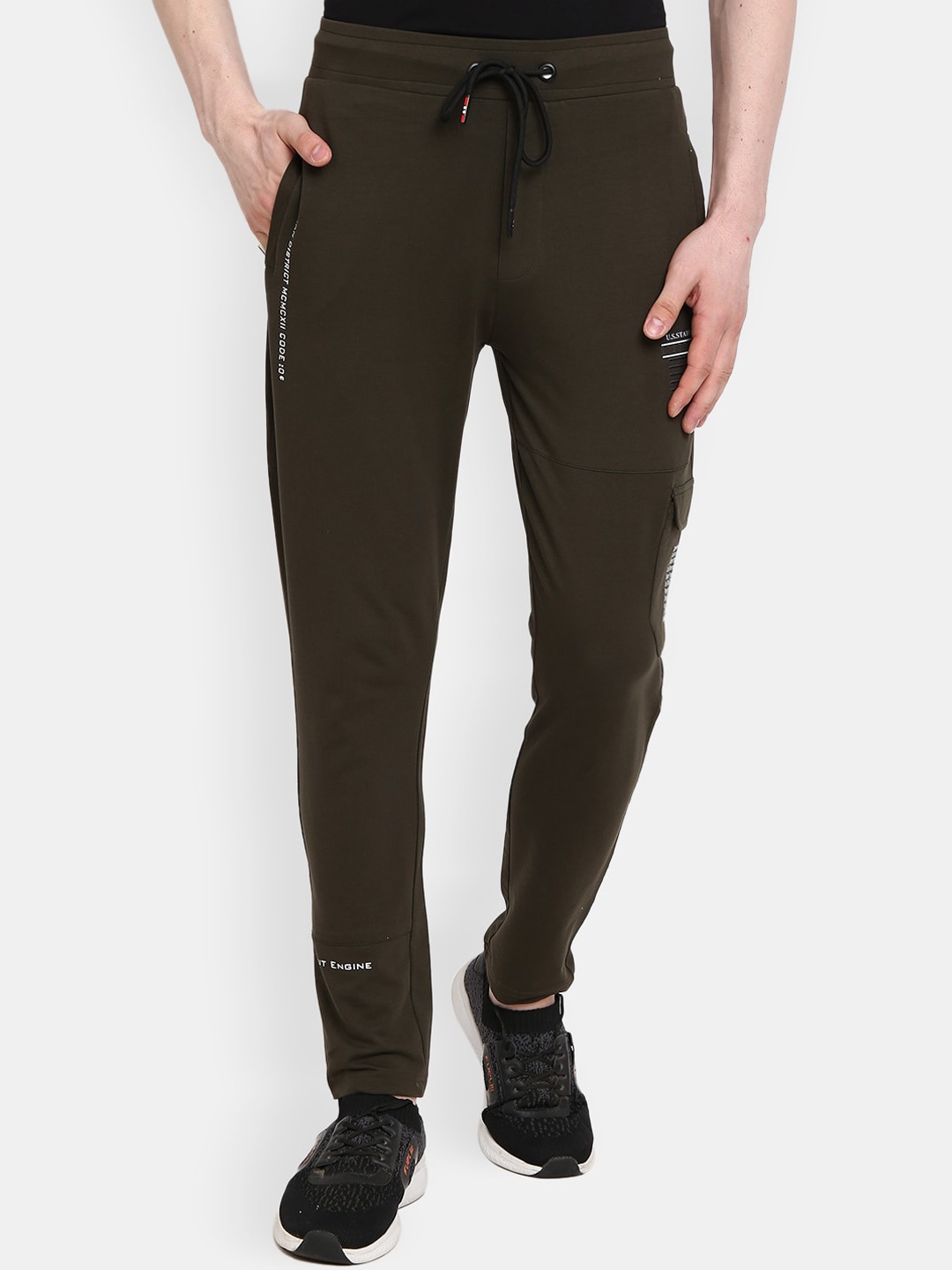 

V-Mart Men Olive Solid Track Pants