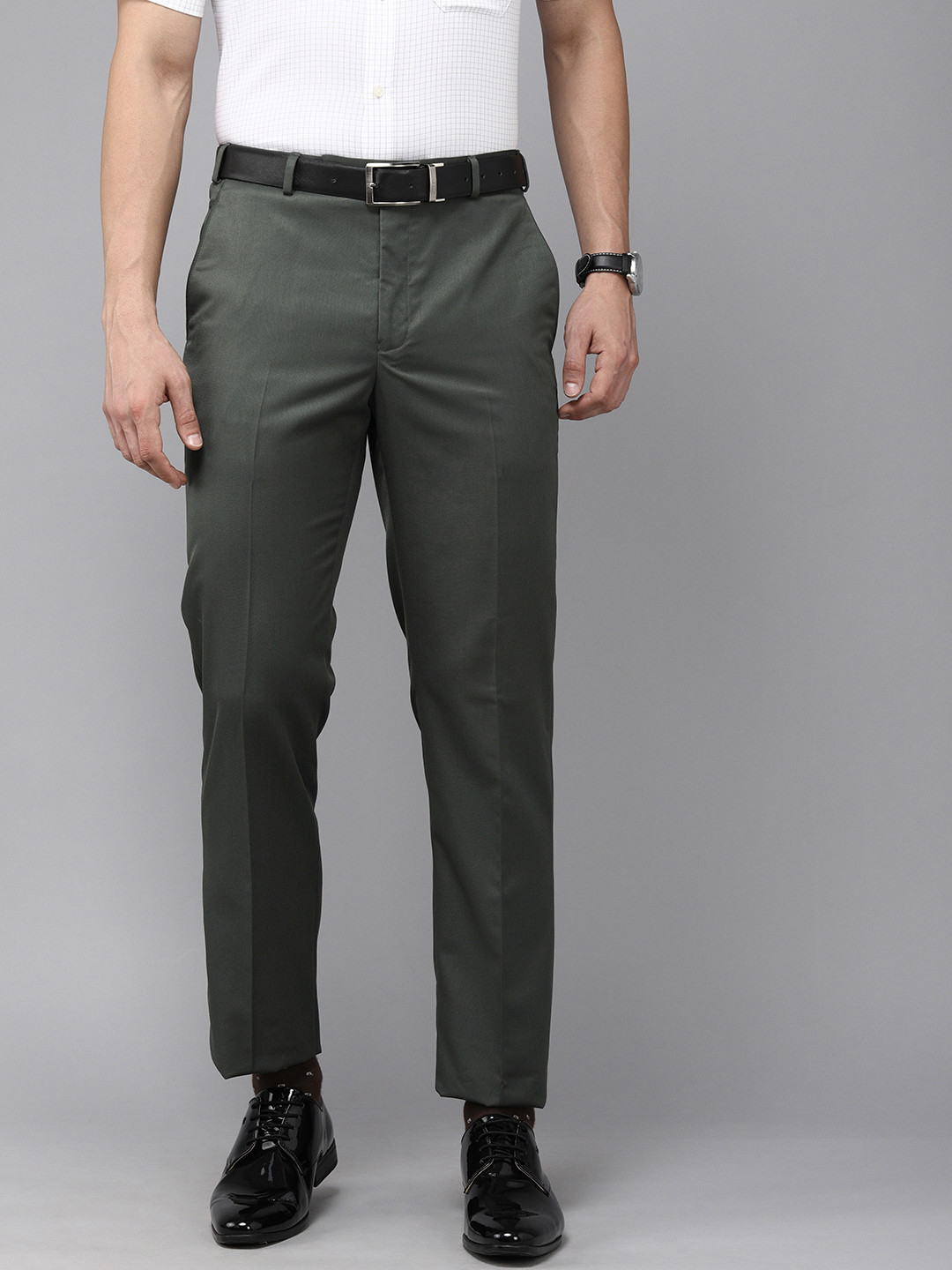 

Park Avenue Men Grey Solid Mid Rise Formal Trousers