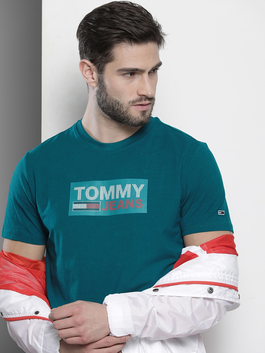 

Tommy Hilfiger Men Teal Blue Brand Logo Printed Slim Fit T-shirt