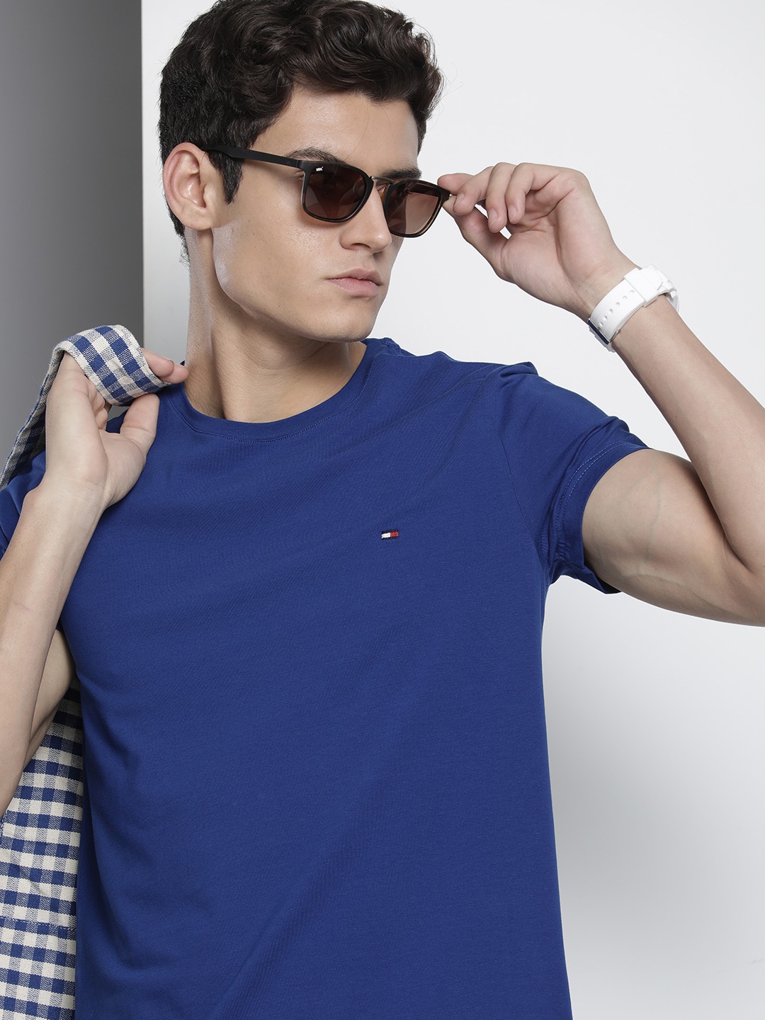 

Tommy Hilfiger Men Blue Slim Fit T-shirt