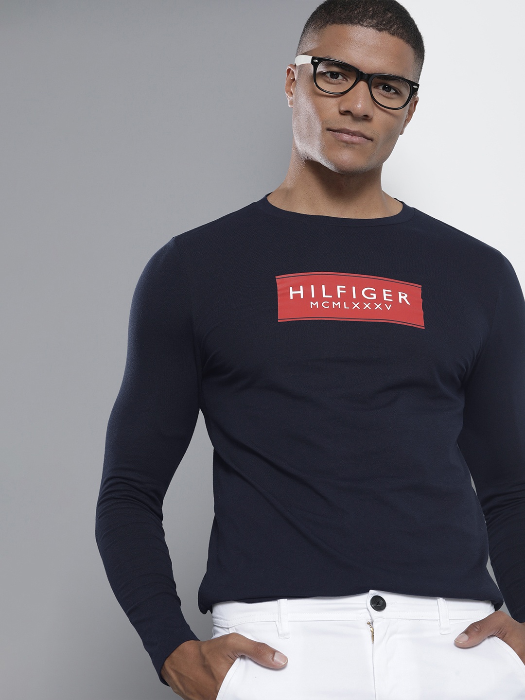 

Tommy Hilfiger Men Navy Blue Brand Logo Pure Cotton Slim Fit T-shirt