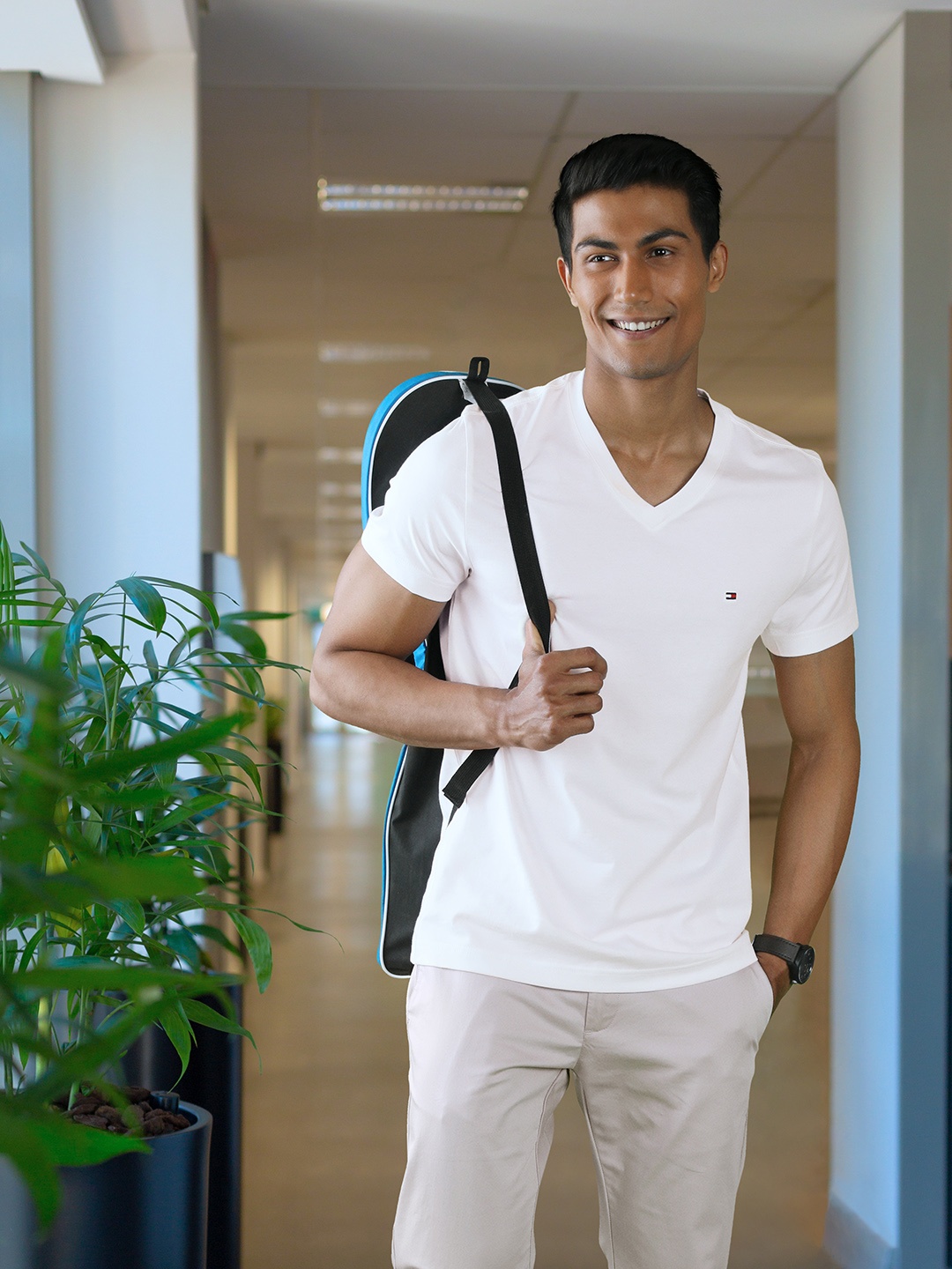 

Tommy Hilfiger Men White V-Neck Pure Cotton Slim Fit T-shirt