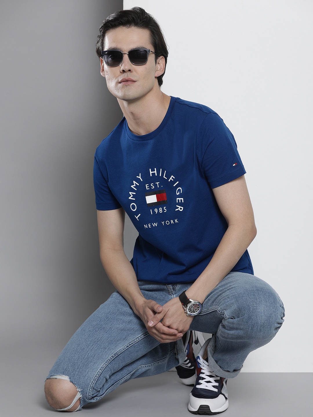 

Tommy Hilfiger Men Blue Brand Logo Printed Slim Fit T-shirt