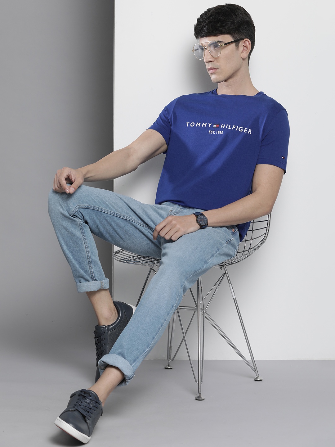 

Tommy Hilfiger Men Blue Brand Logo Pure Cotton Slim Fit T-shirt