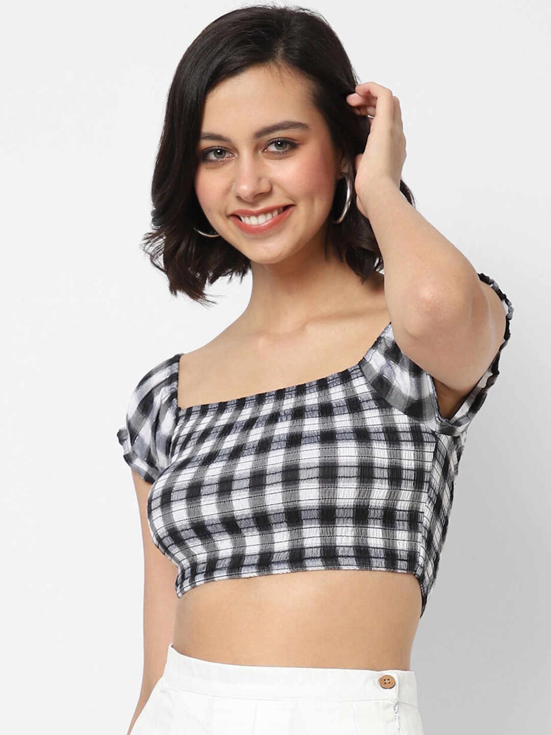 

VASTRADO Black Checked Crop Top