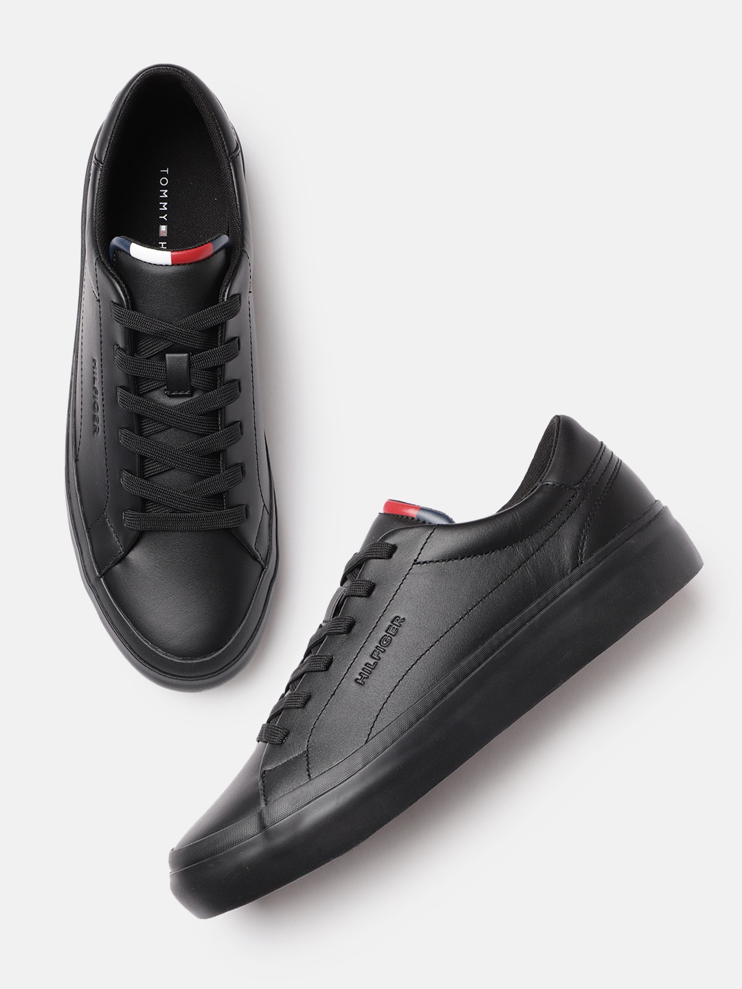 

Tommy Hilfiger Men Black Leather Sneakers