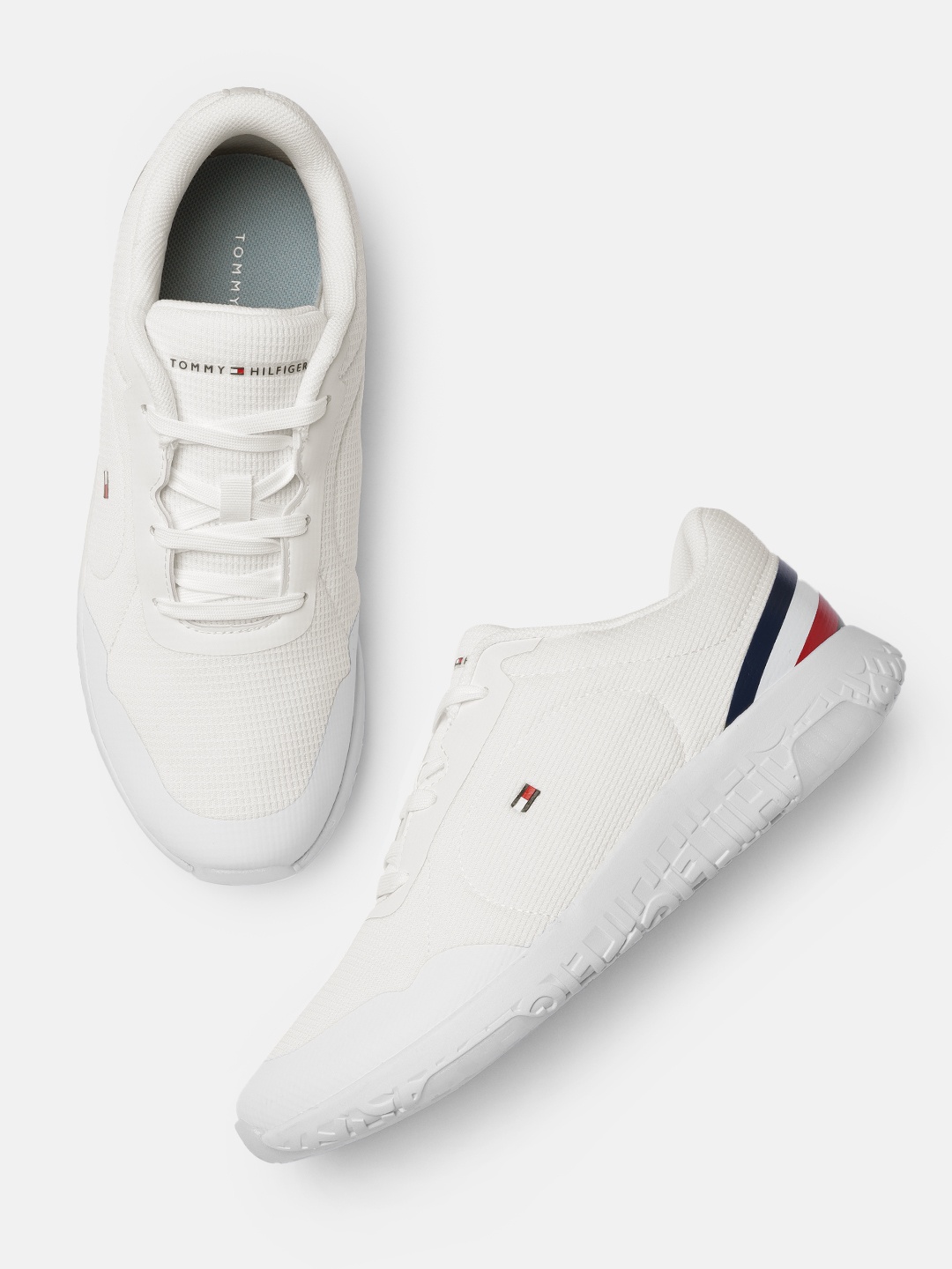 

Tommy Hilfiger Men White Lightweight Sneakers