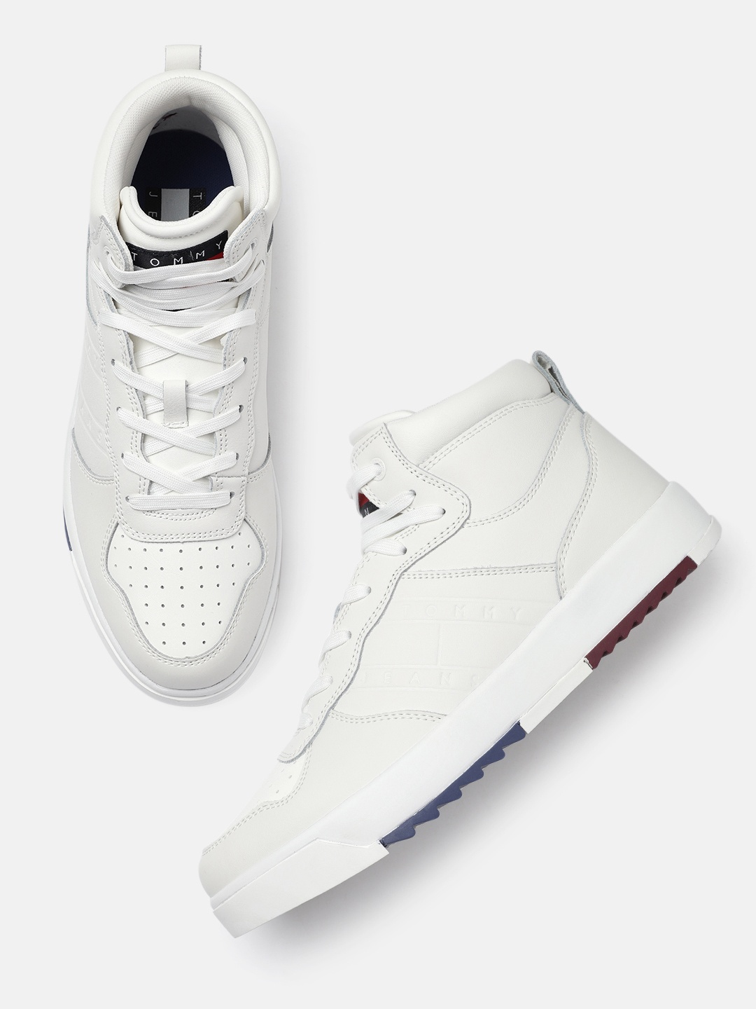 

Tommy Hilfiger Men Beige Perforations Leather Sneakers
