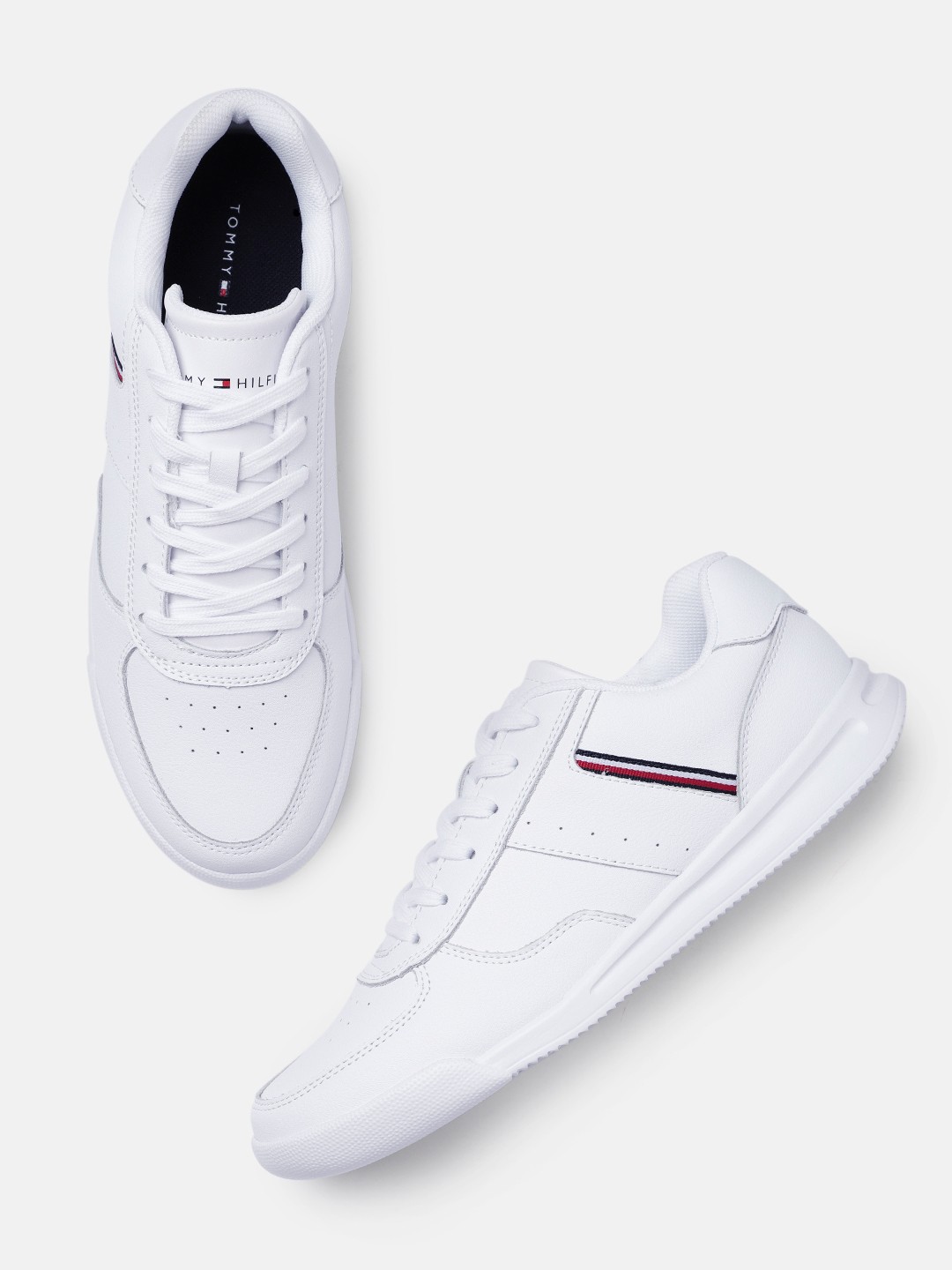 

Tommy Hilfiger Men White Leather Sneakers