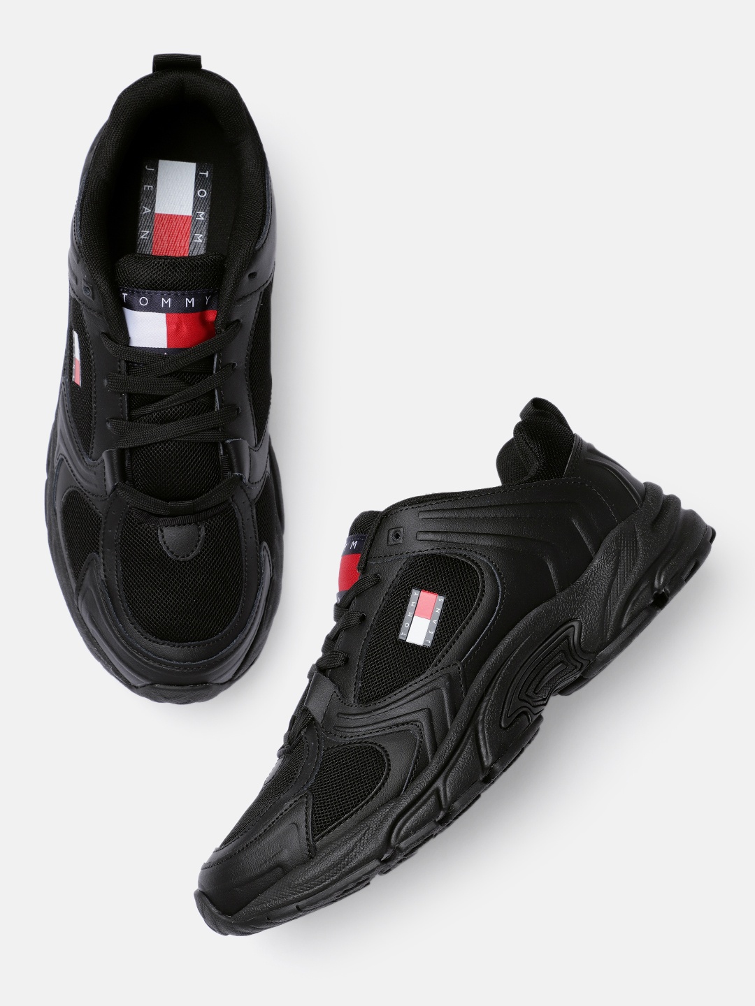 

Tommy Hilfiger Men Black Leather Sneakers