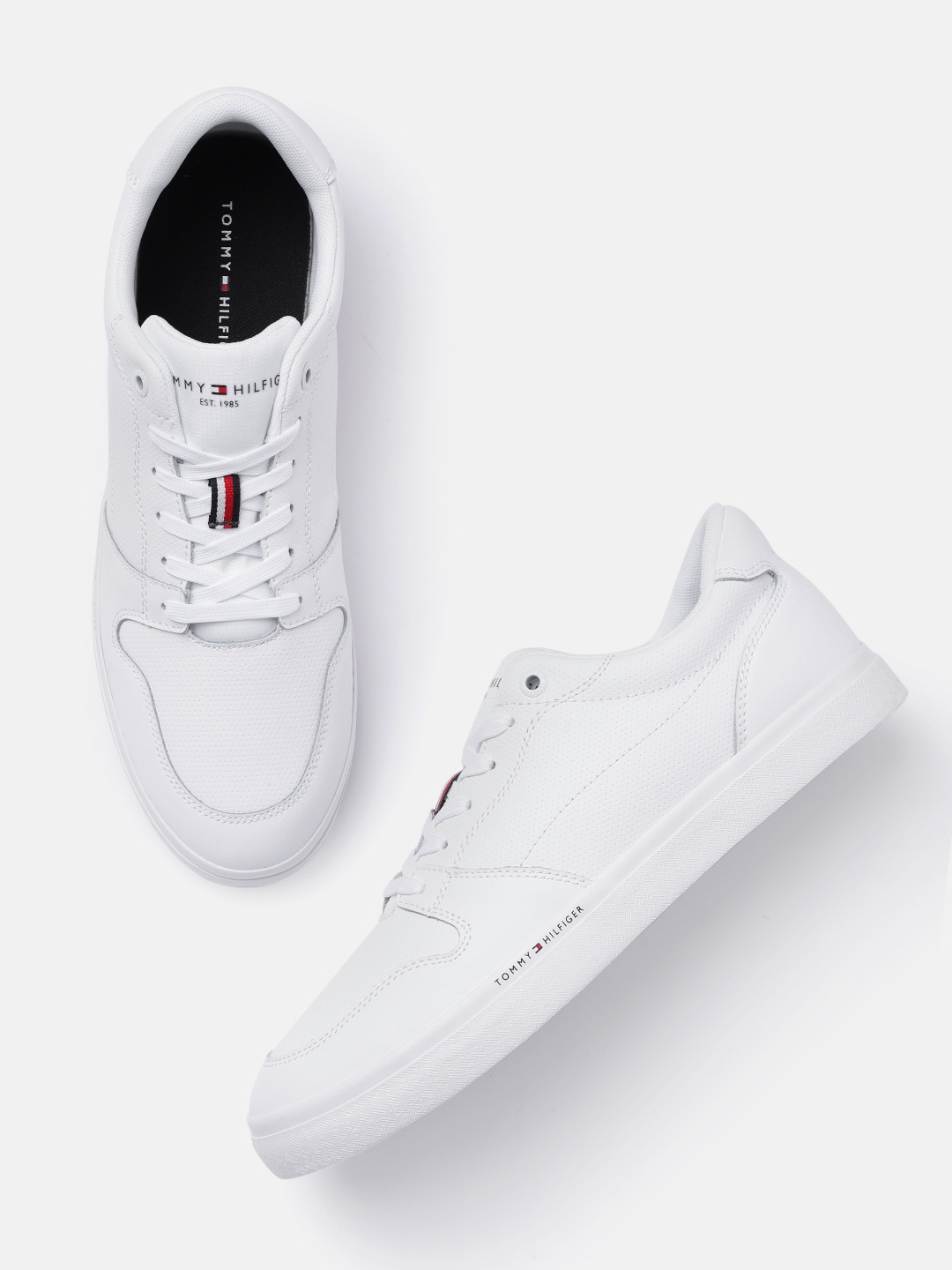 

Tommy Hilfiger Men White Leather Sneakers