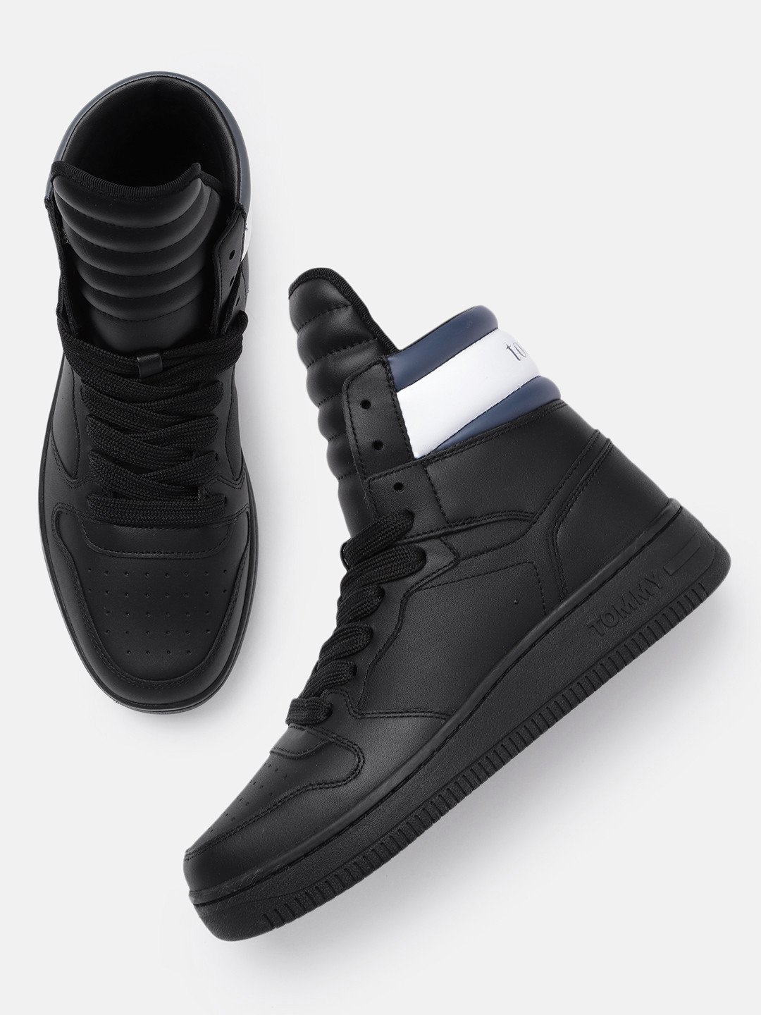

Tommy Hilfiger Men Black Leather Mid-Top Sneakers