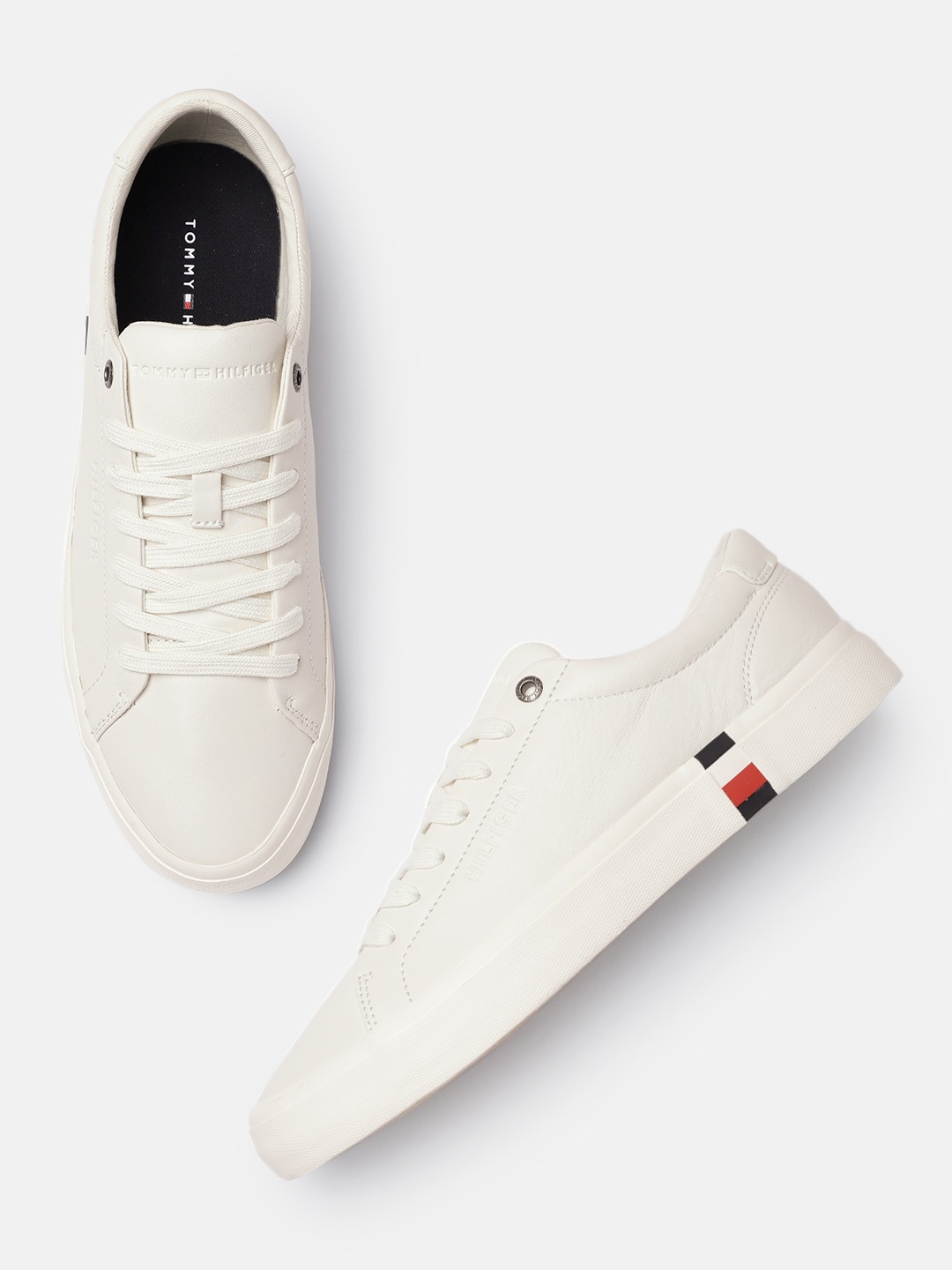 

Tommy Hilfiger Men White Leather Sneakers