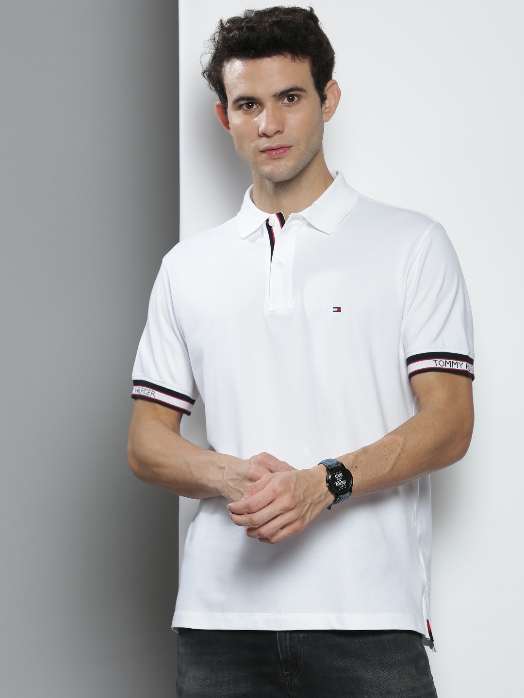 

Tommy Hilfiger Men White Solid Cotton Polo Collar T-shirt