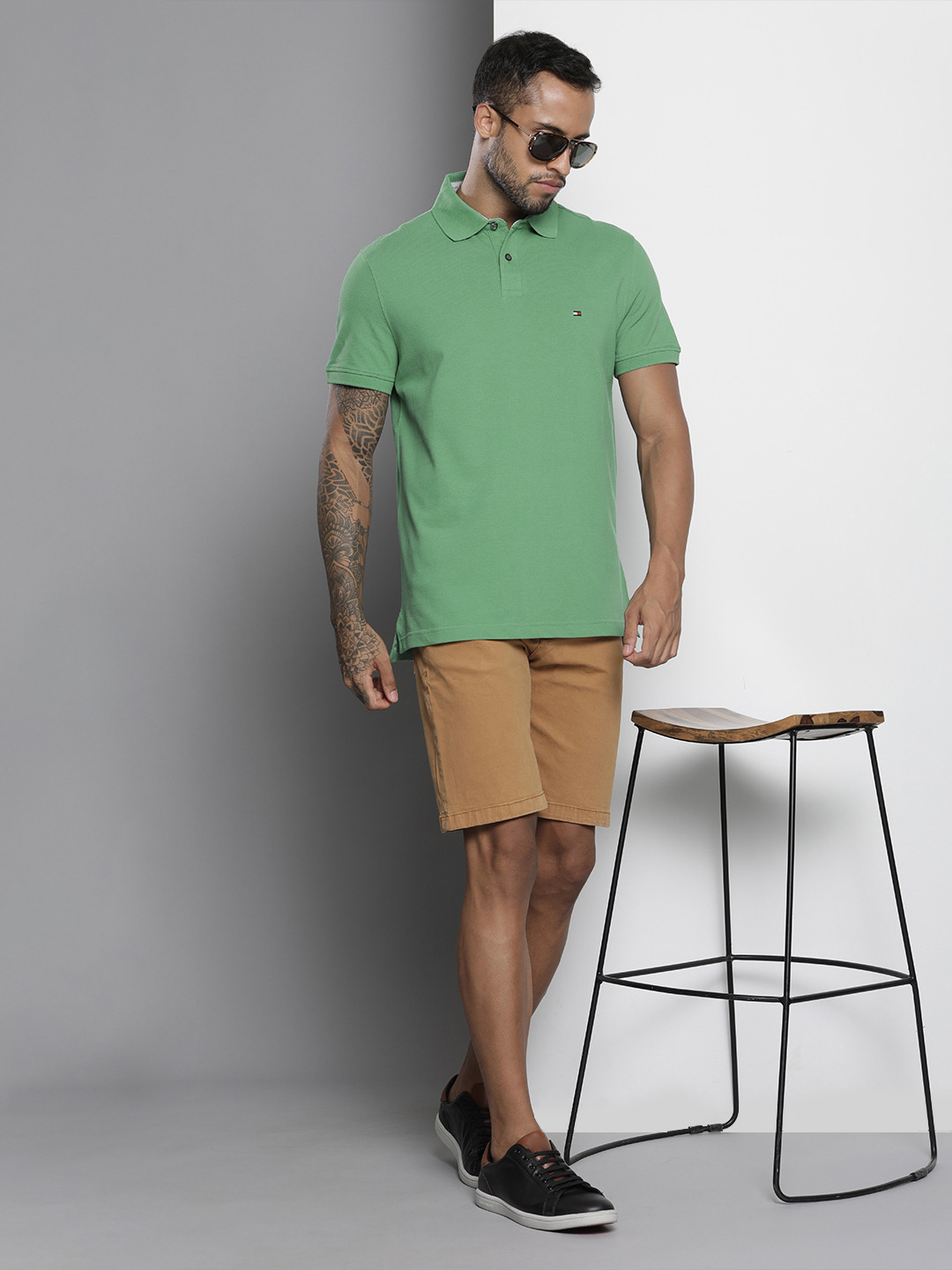 

Tommy Hilfiger Men Green Polo Collar T-shirt