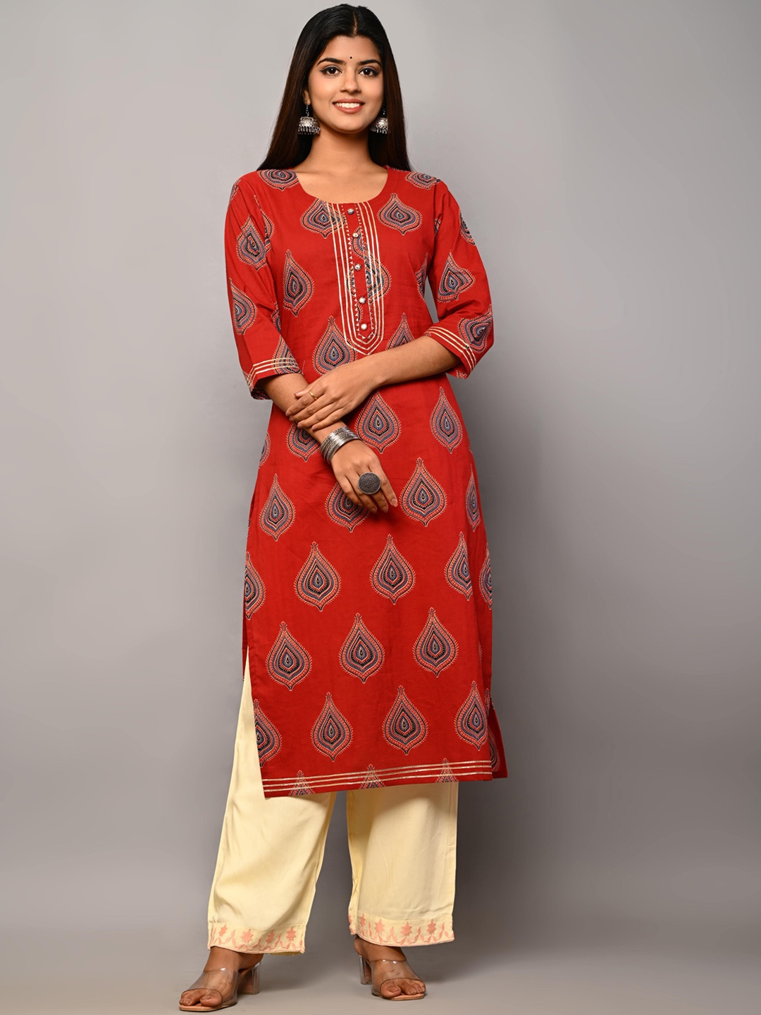 

Swasti Women Red Geometric Dyed Floral Kurta